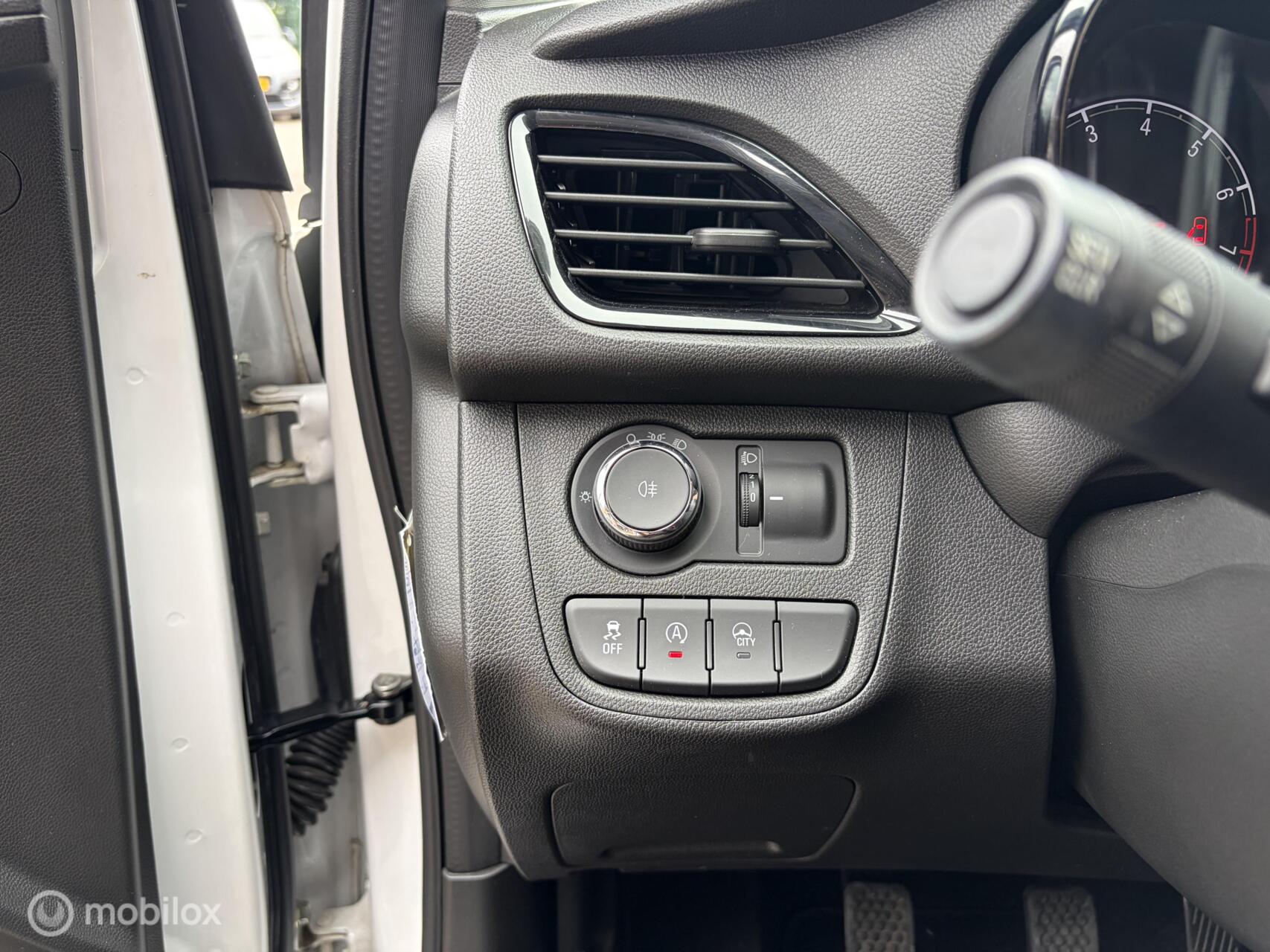 Foto van Opel Karl / Viva