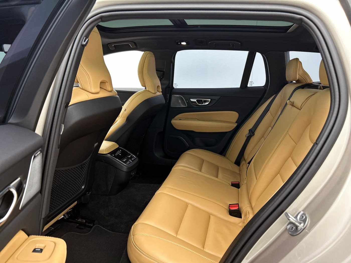 Foto van Volvo V60 Cross Country