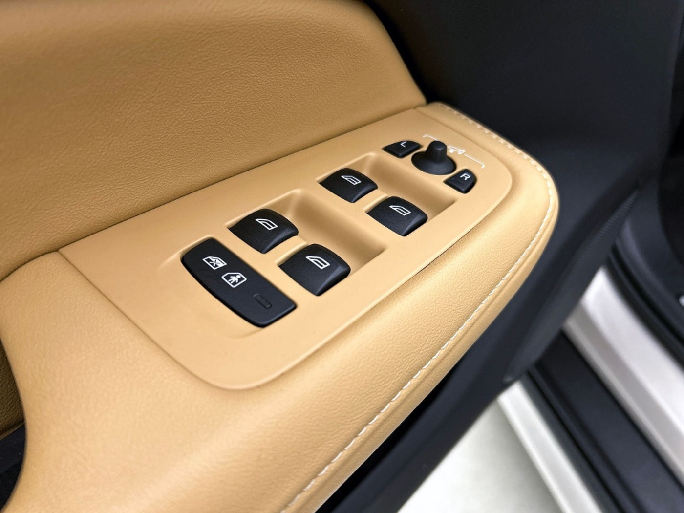 Foto van Volvo V60 Cross Country