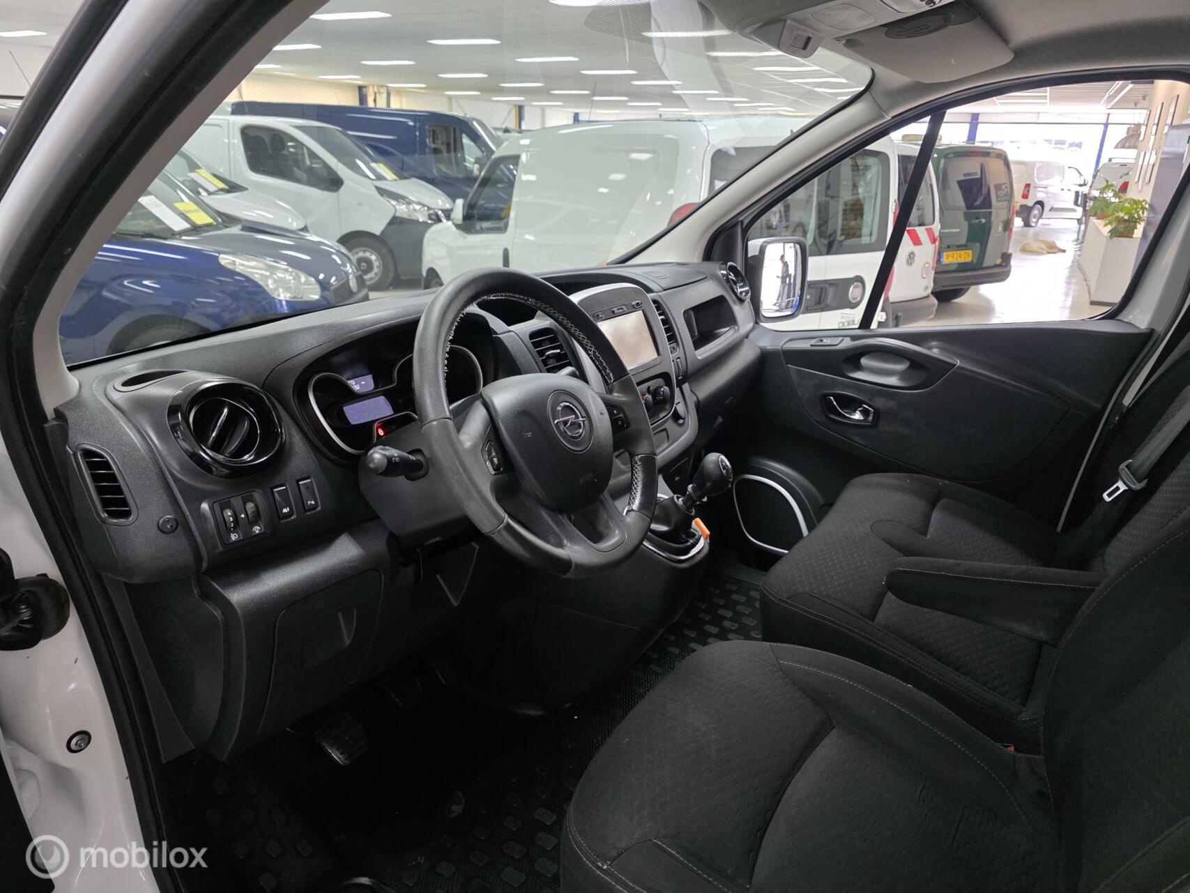 Foto van Opel Vivaro