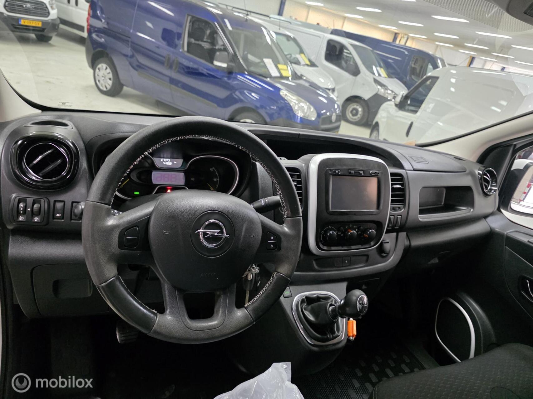 Foto van Opel Vivaro