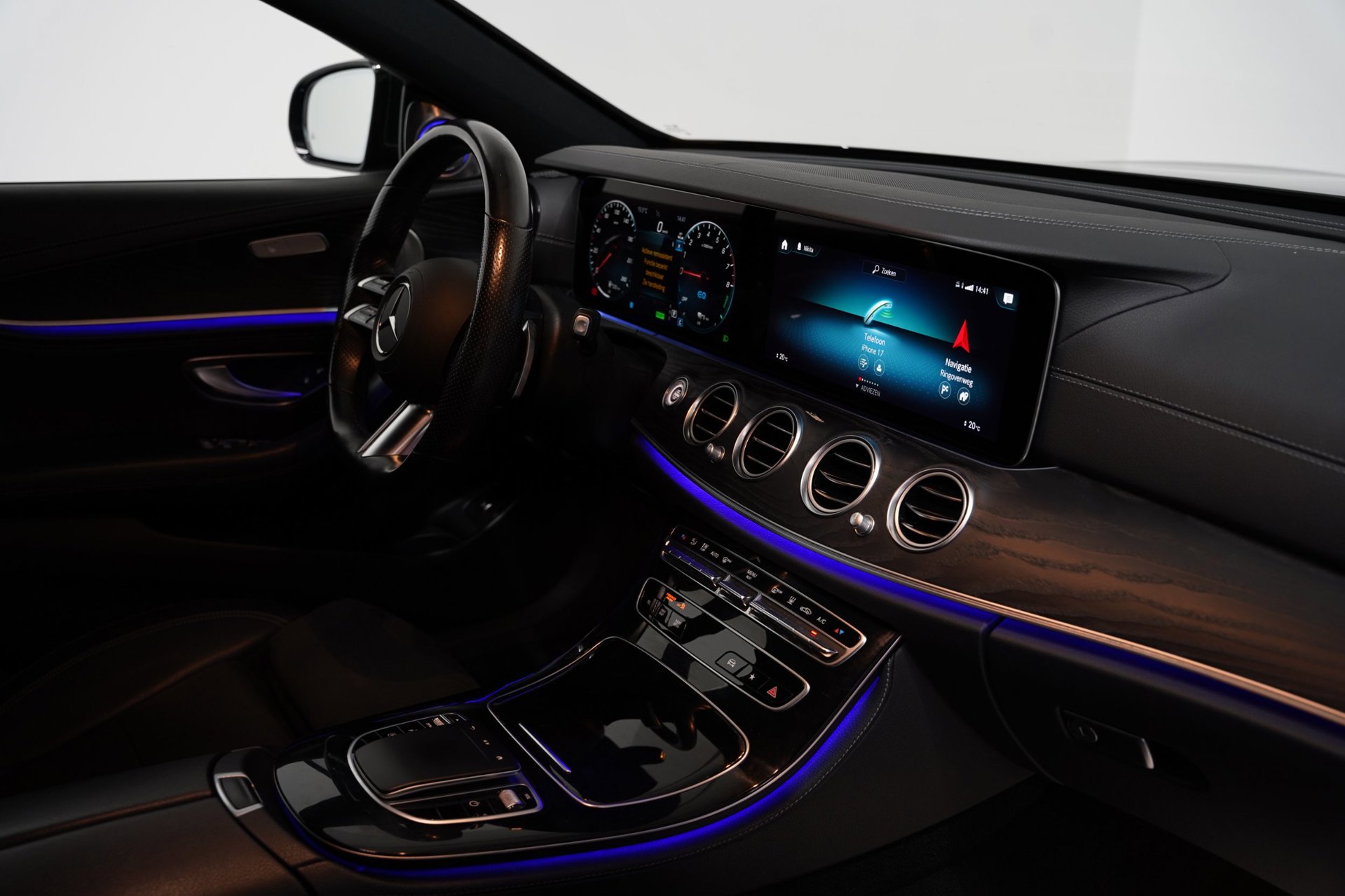 Foto van Mercedes-Benz E 300 E