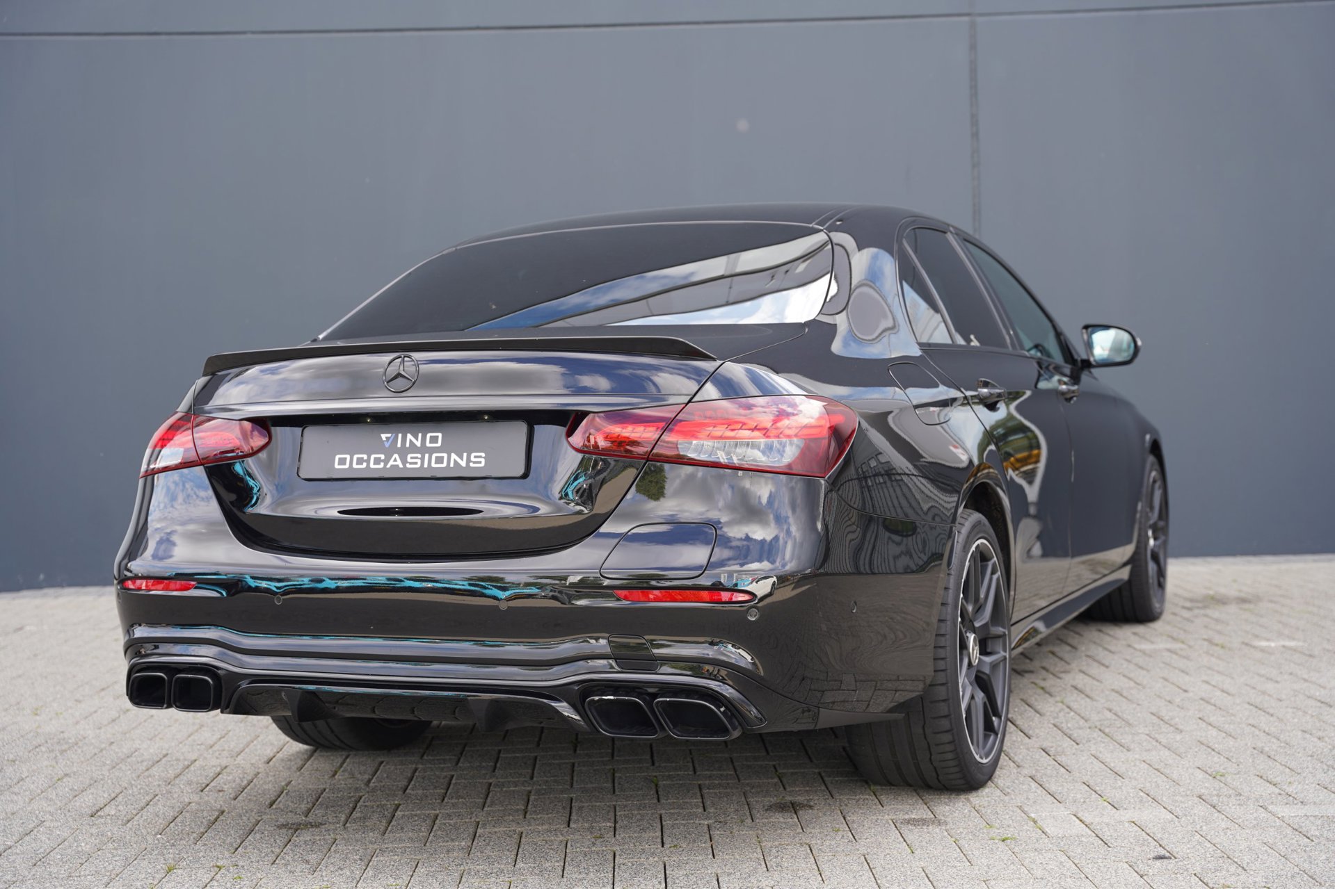 Foto van Mercedes-Benz E 300 E