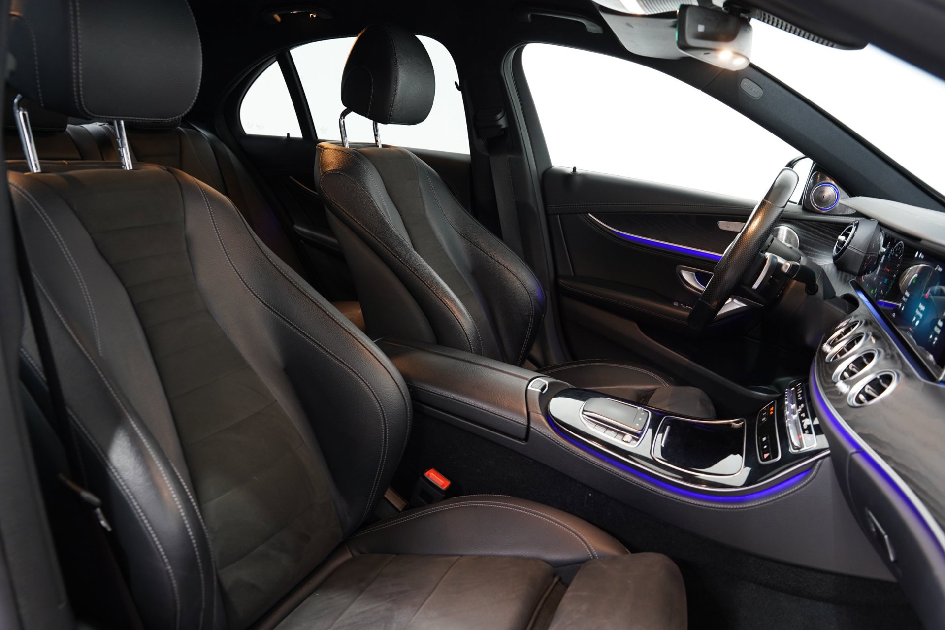 Foto van Mercedes-Benz E 300 E
