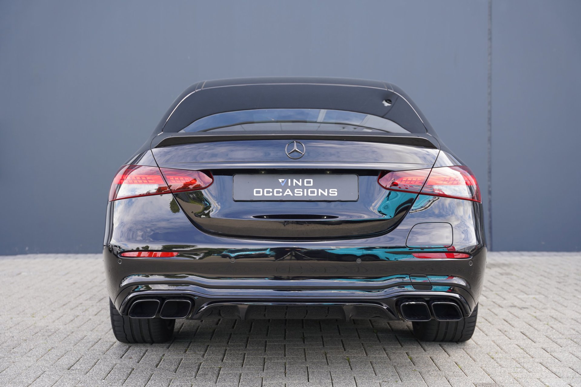 Foto van Mercedes-Benz E 300 E