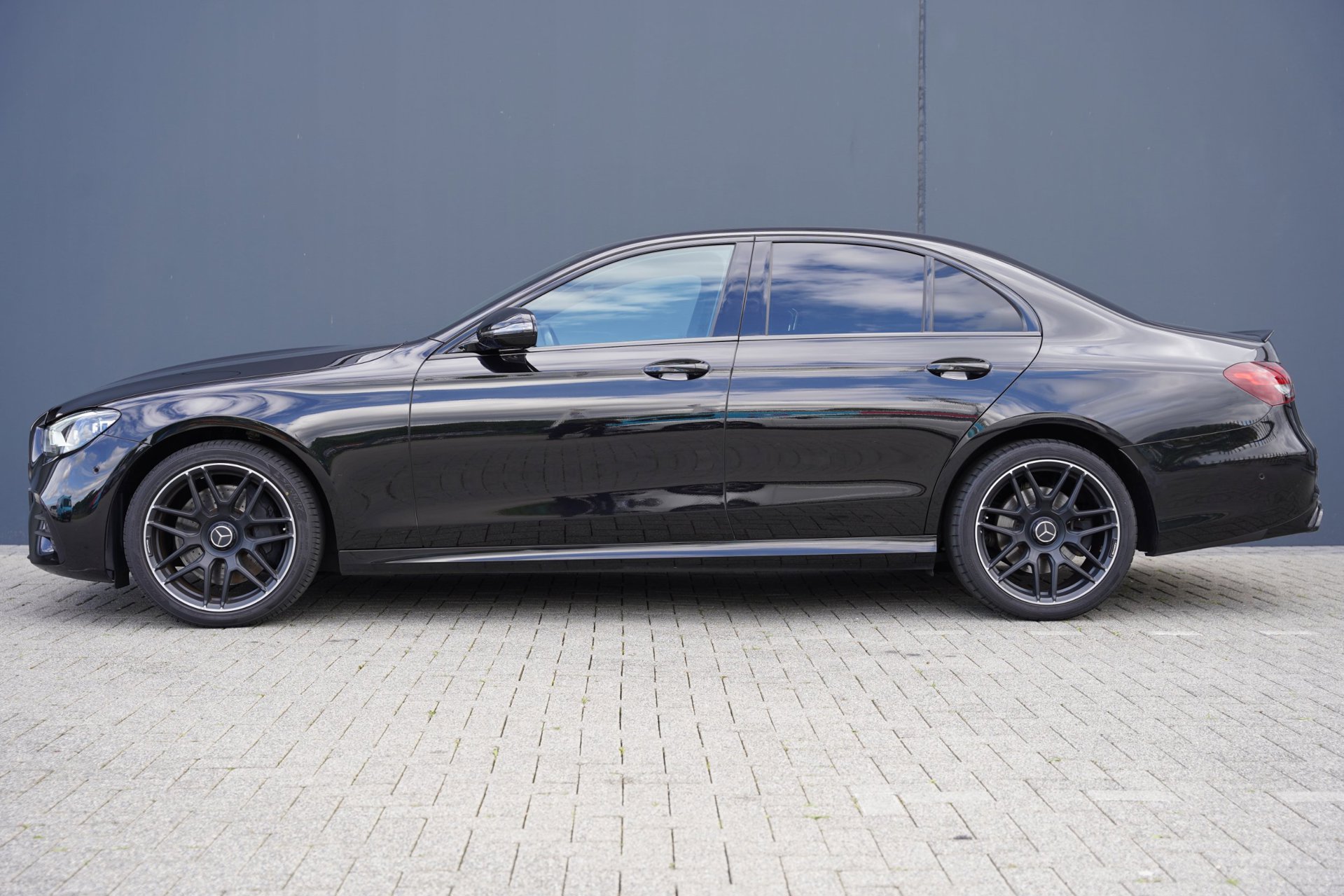 Foto van Mercedes-Benz E 300 E