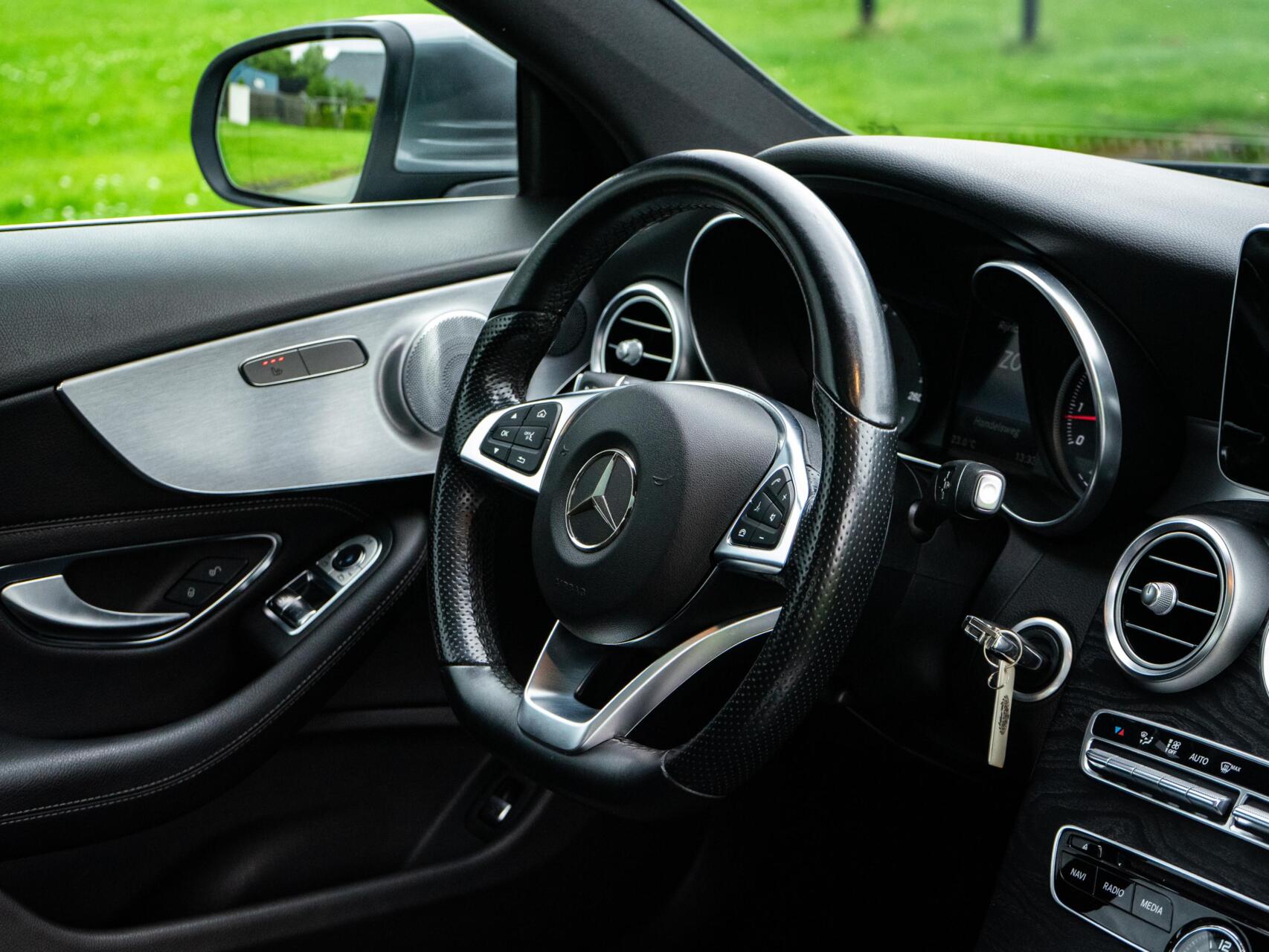 Foto van Mercedes-Benz C 200