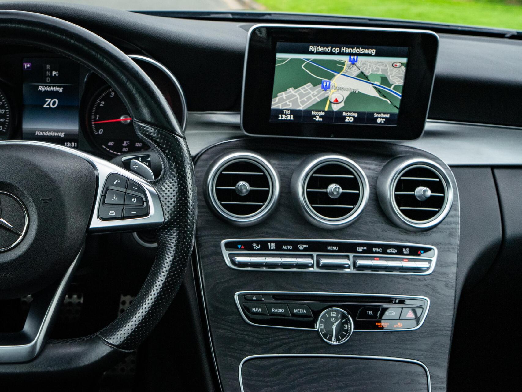 Foto van Mercedes-Benz C 200
