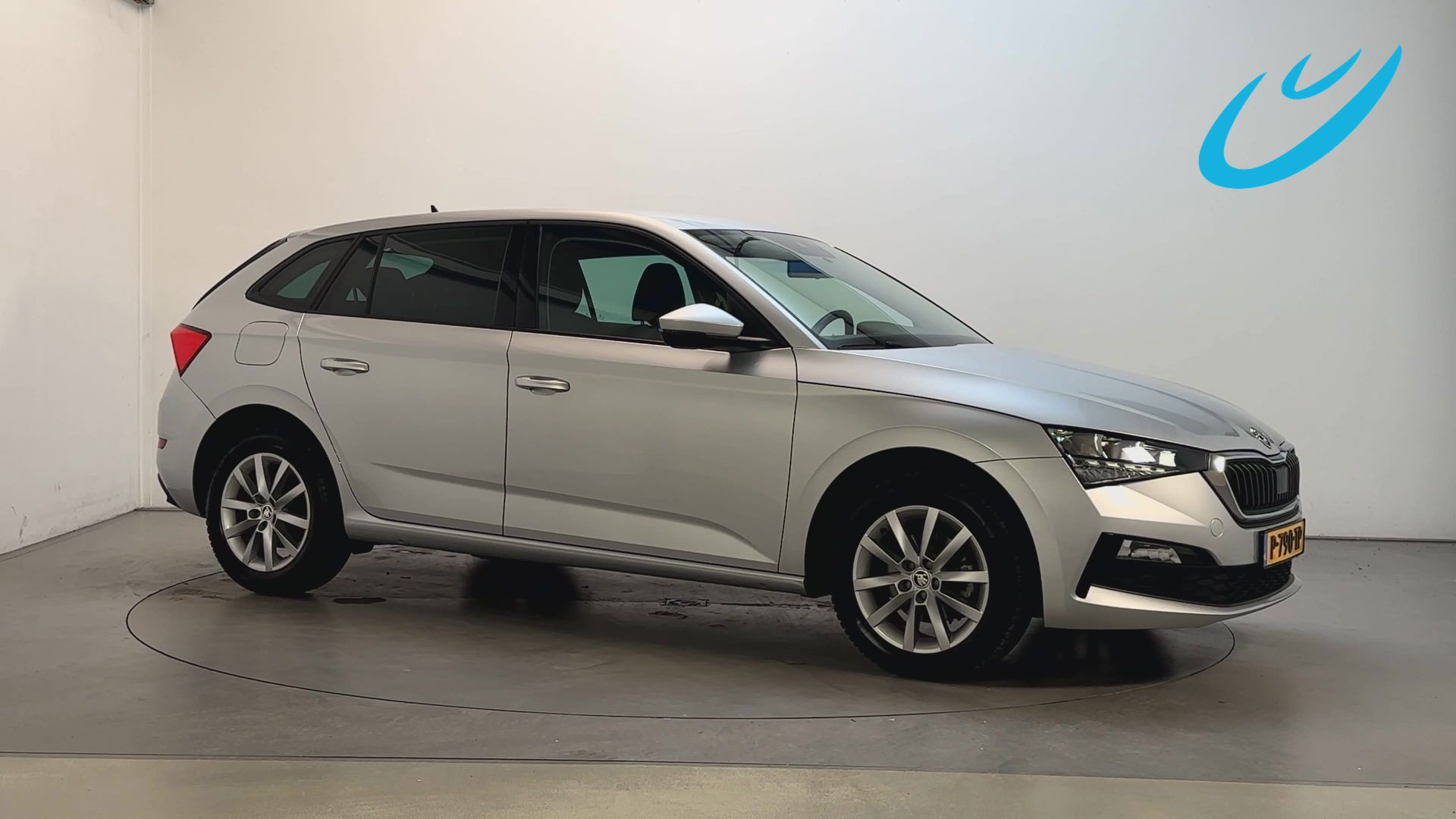 Skoda Scala 1.0 TSI Ambition Parkeersensoren App-Connect DAB+ 2022 - voorkant