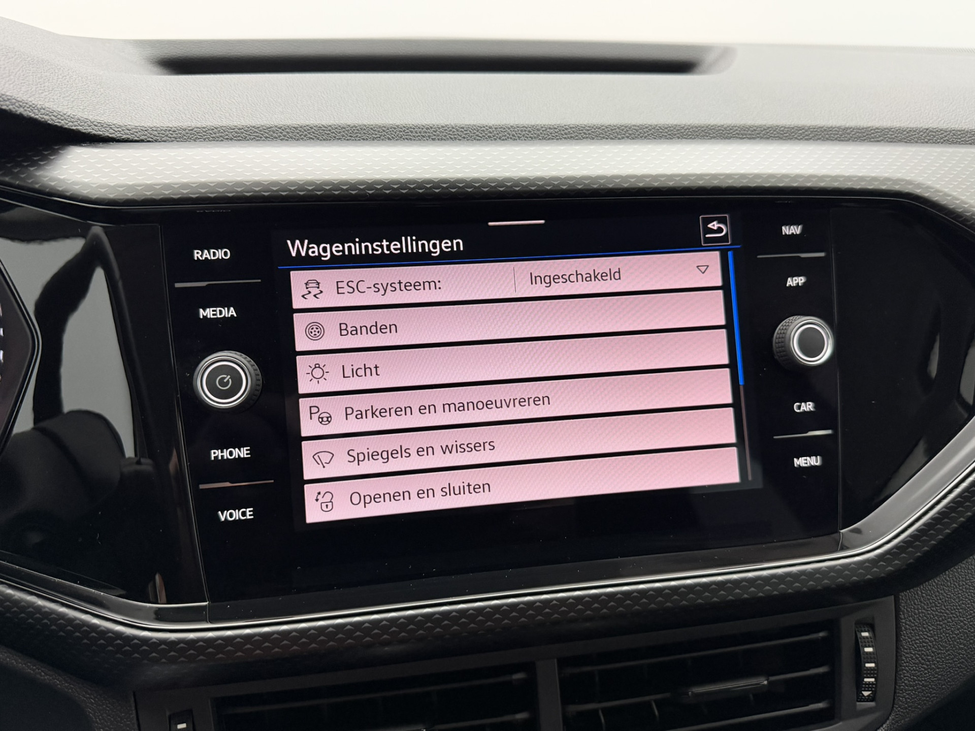 Foto van Volkswagen T-cross