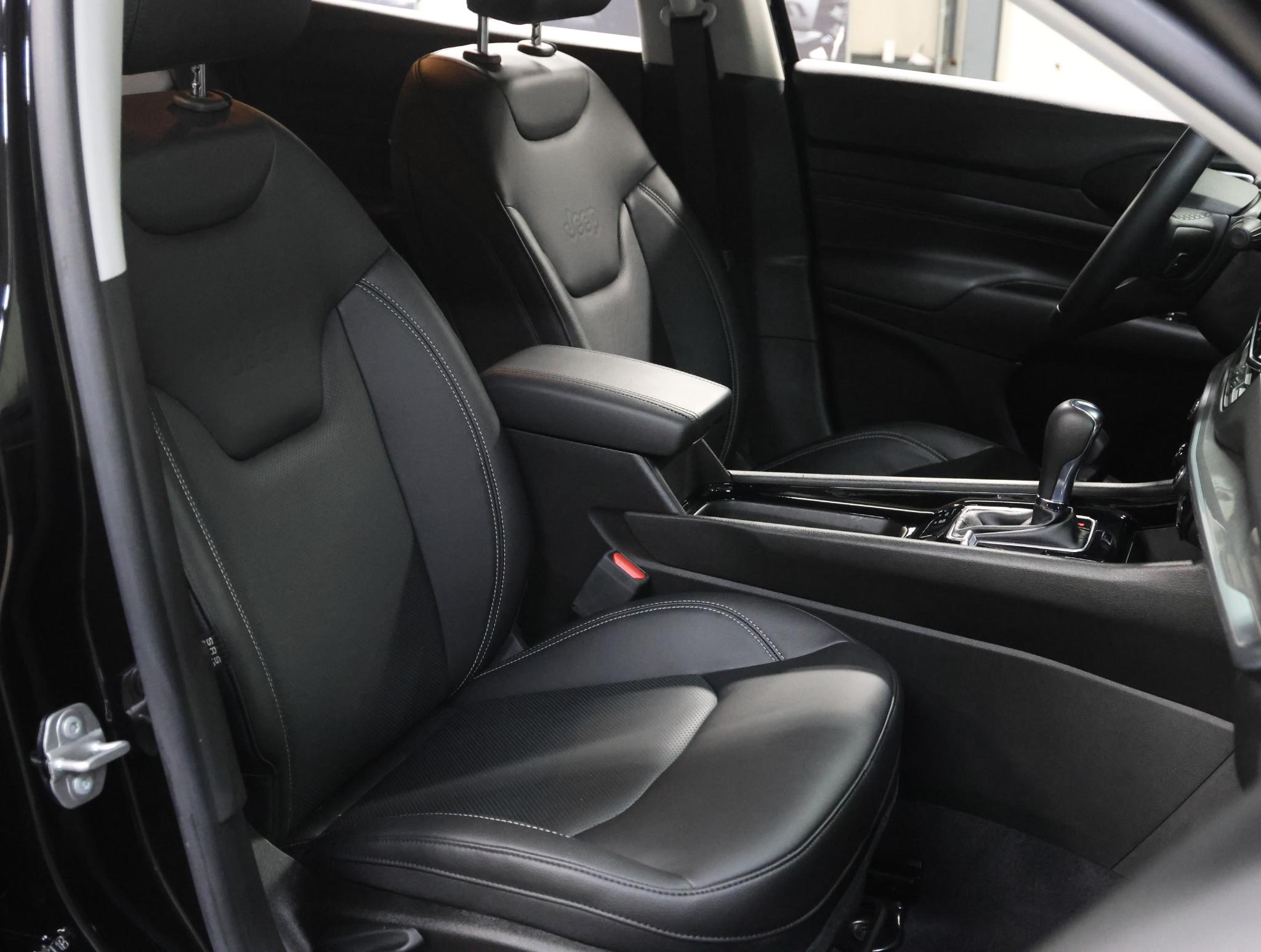 Foto van Jeep Compass