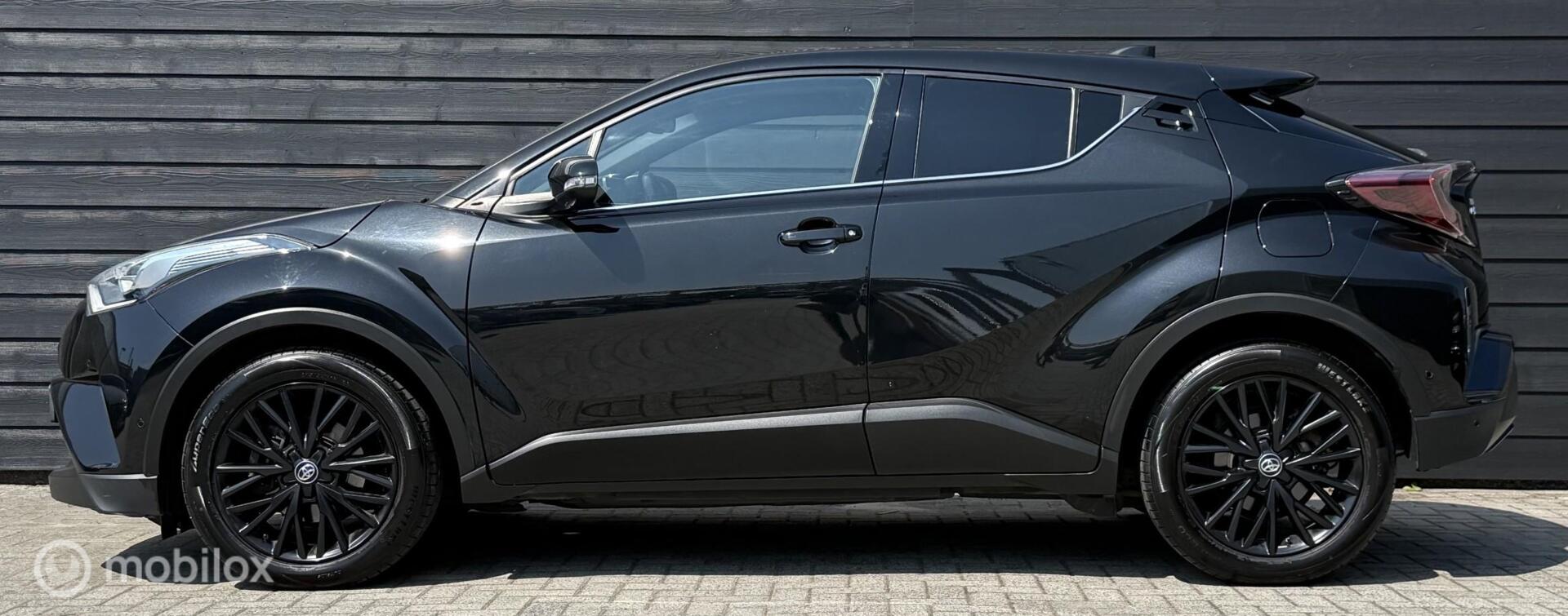 Foto van Toyota Toyota C-hr