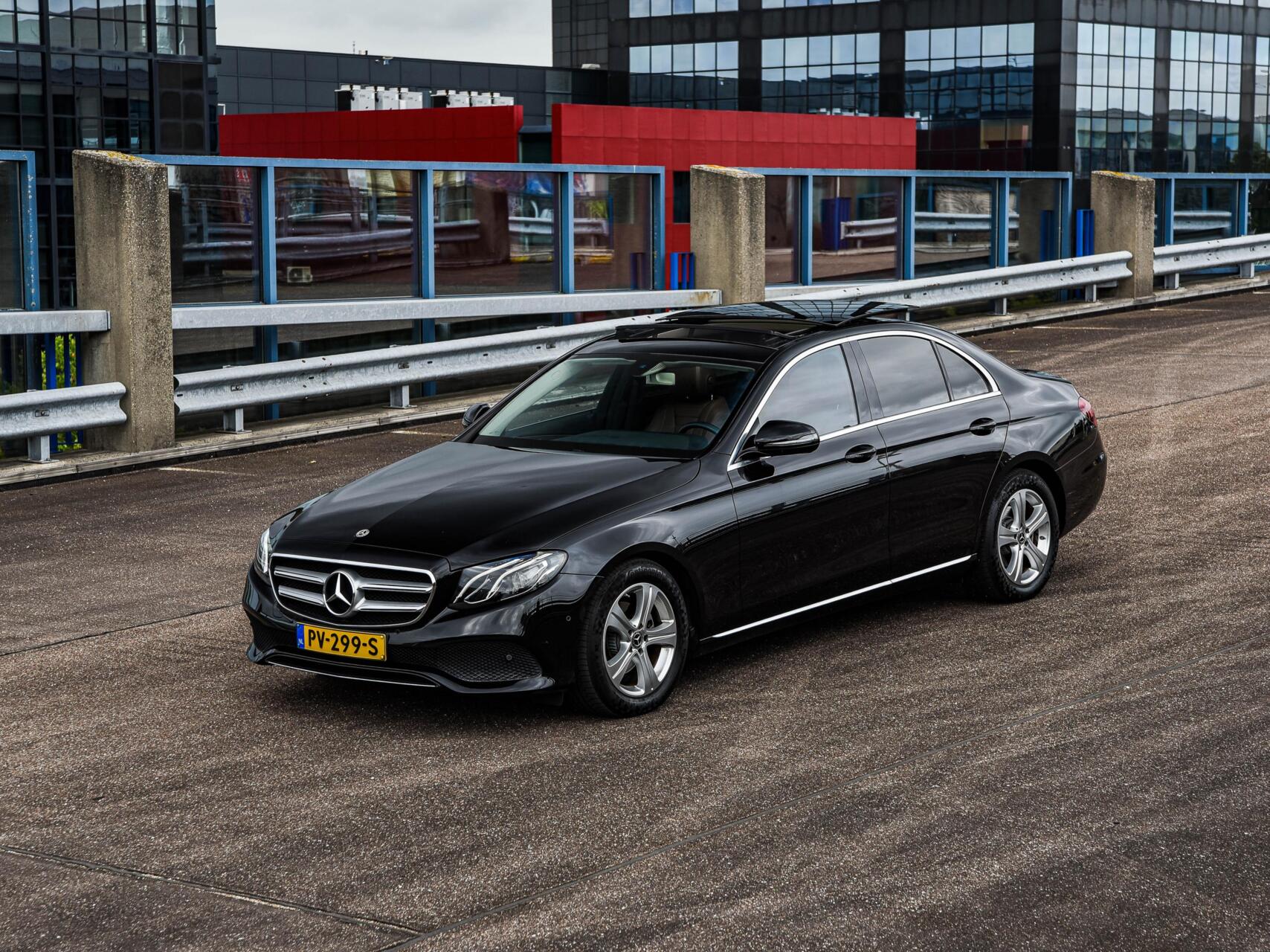 Foto van Mercedes-Benz E 200 D