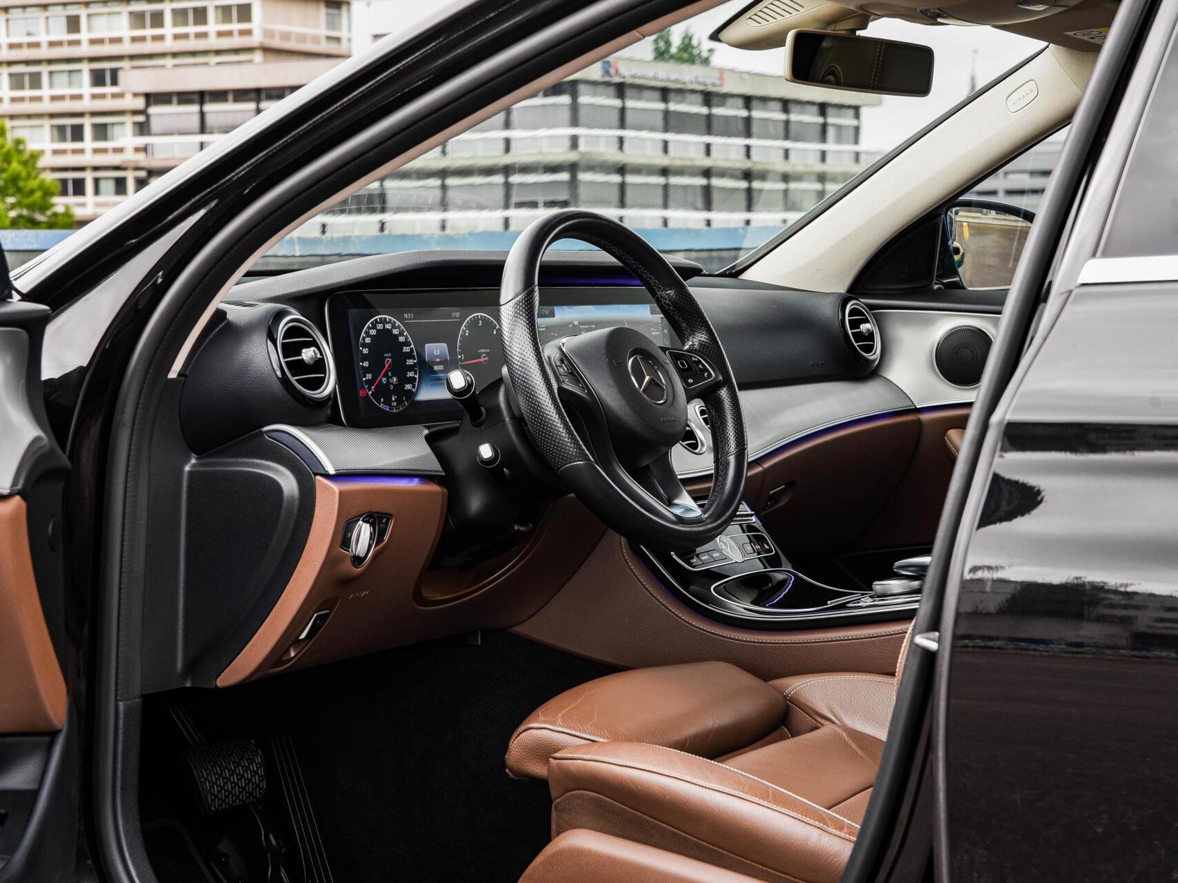 Foto van Mercedes-Benz E 200 D