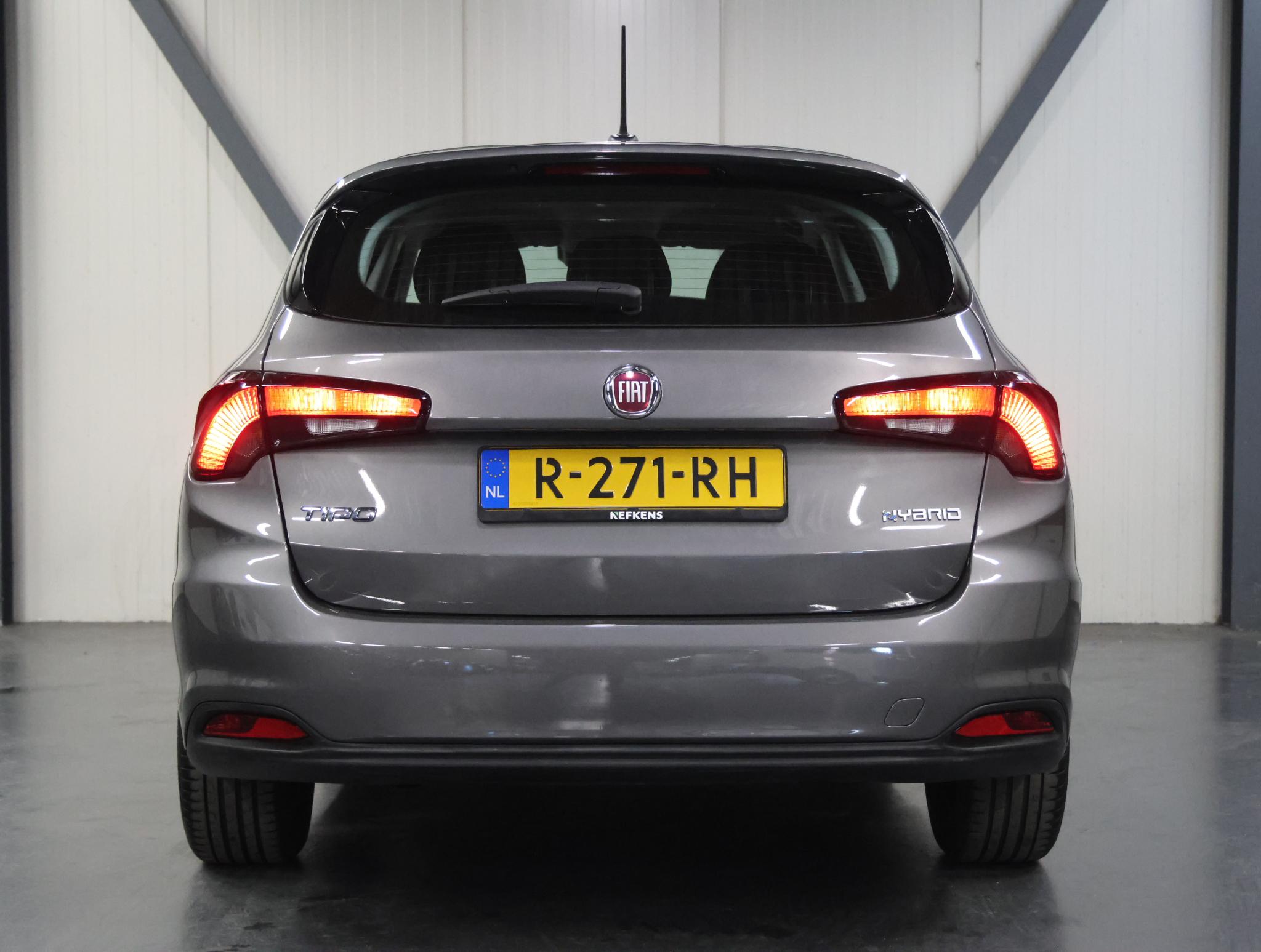 Foto van Fiat Tipo