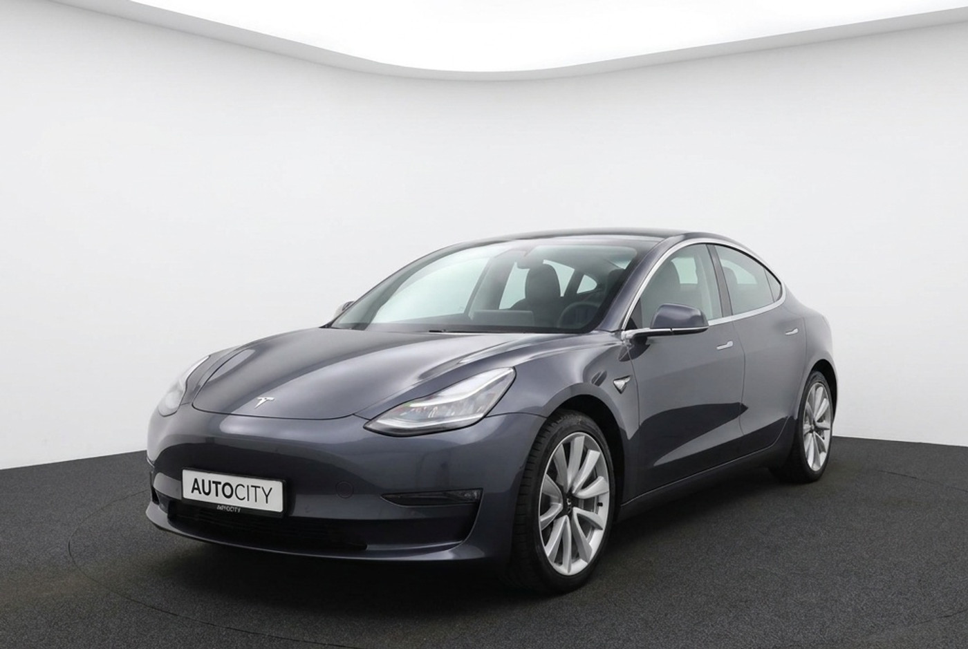 Tesla Model 3 Long Range AWD 75kWh Pano | Autopilot | Camera | Stoelverwarming 2020 - voorkant