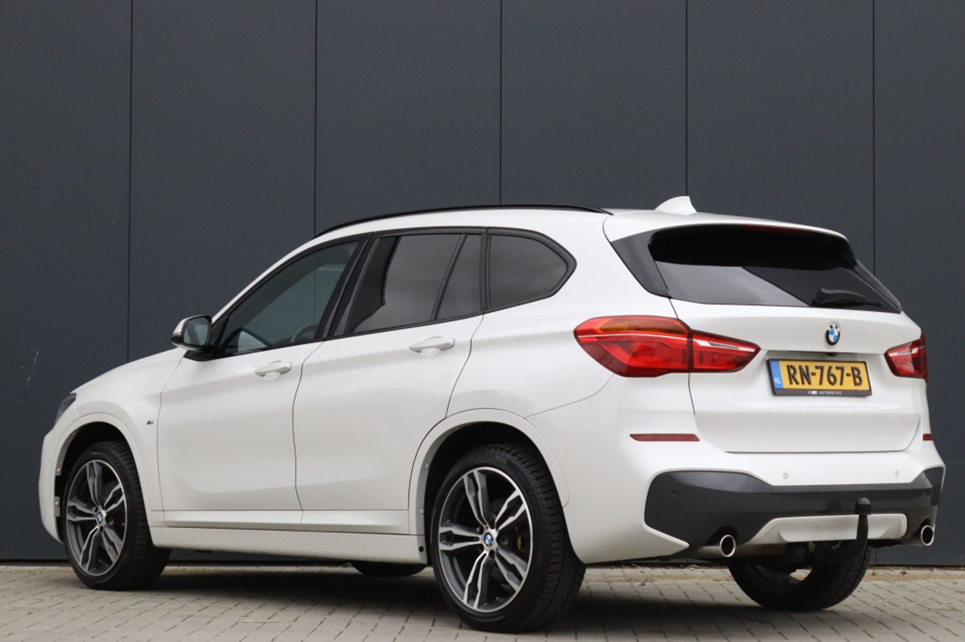 Foto van BMW X1 Sdrive20i