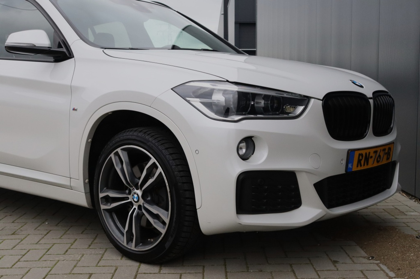 Foto van BMW X1 Sdrive20i