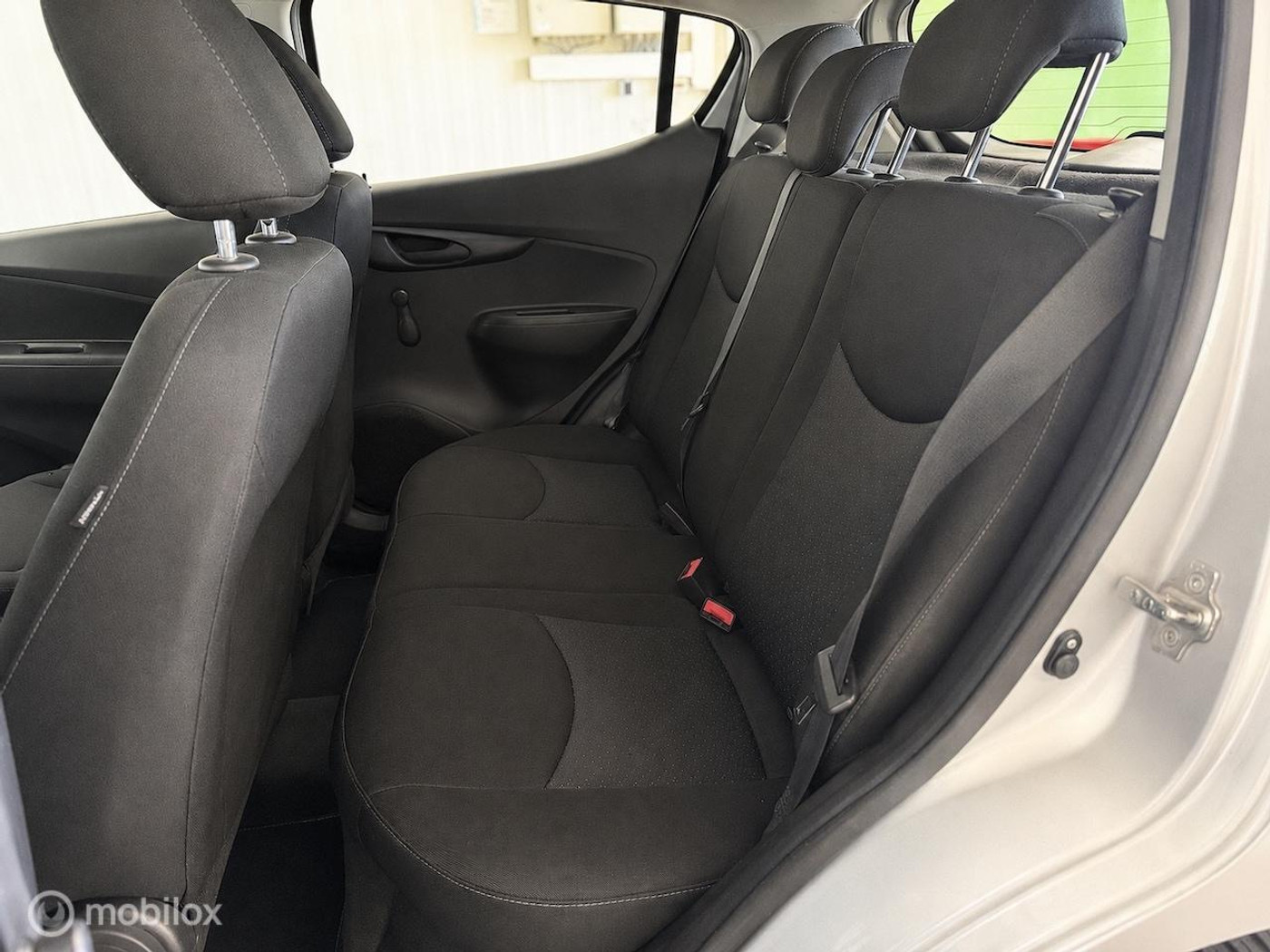 Foto van Opel Karl / Viva