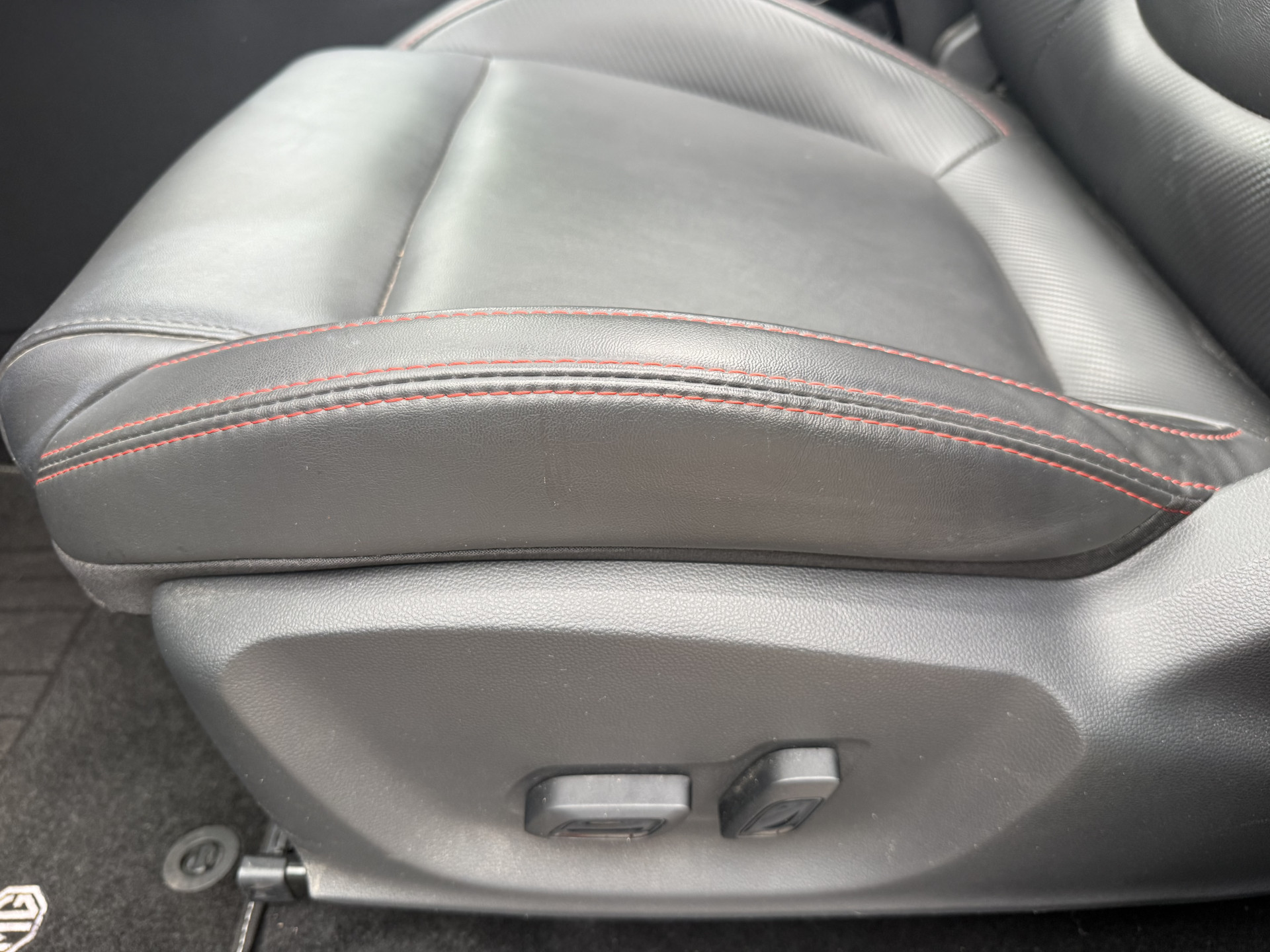 Foto van MG MG ZS Ev