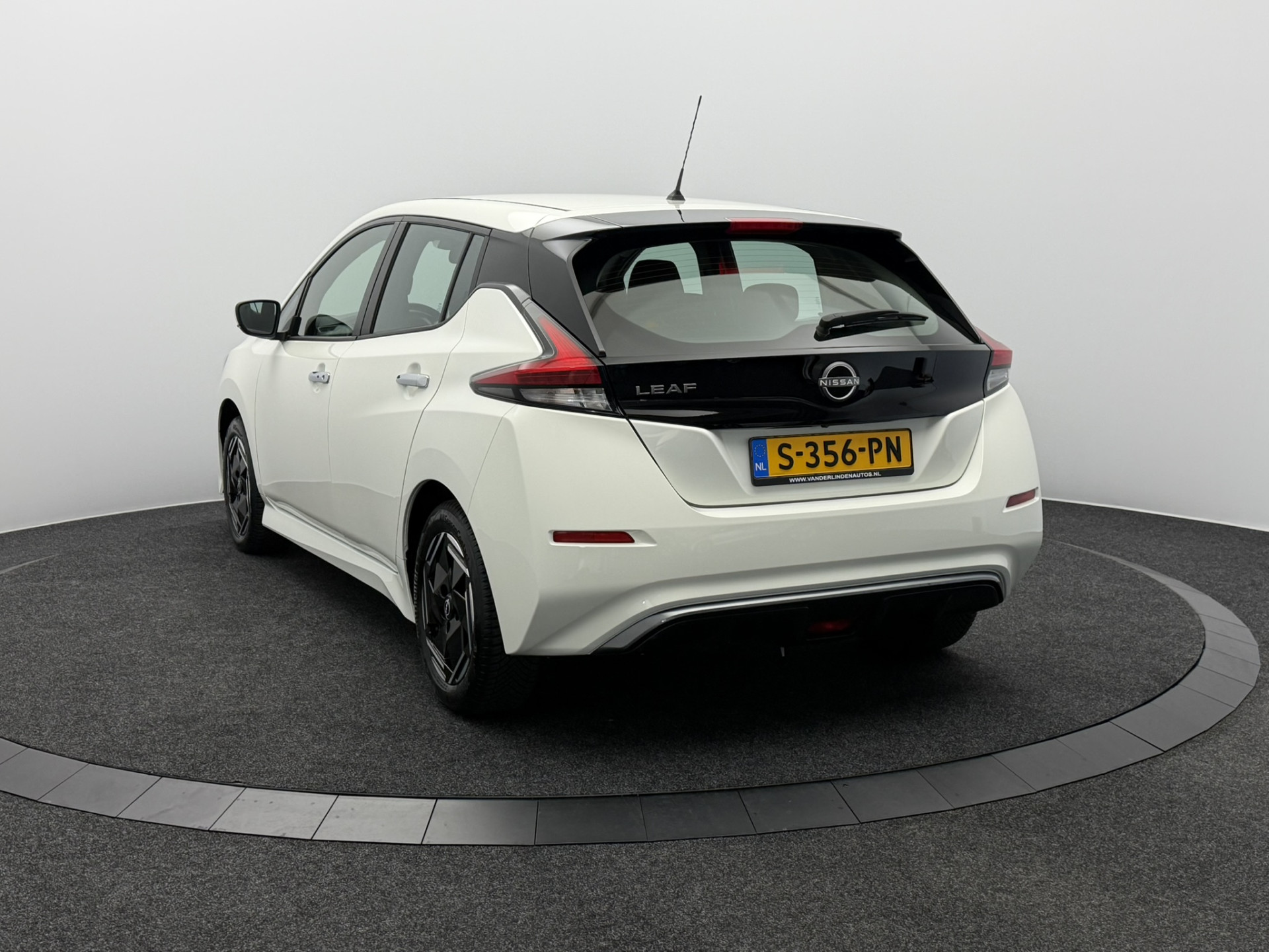 Foto van Nissan Leaf
