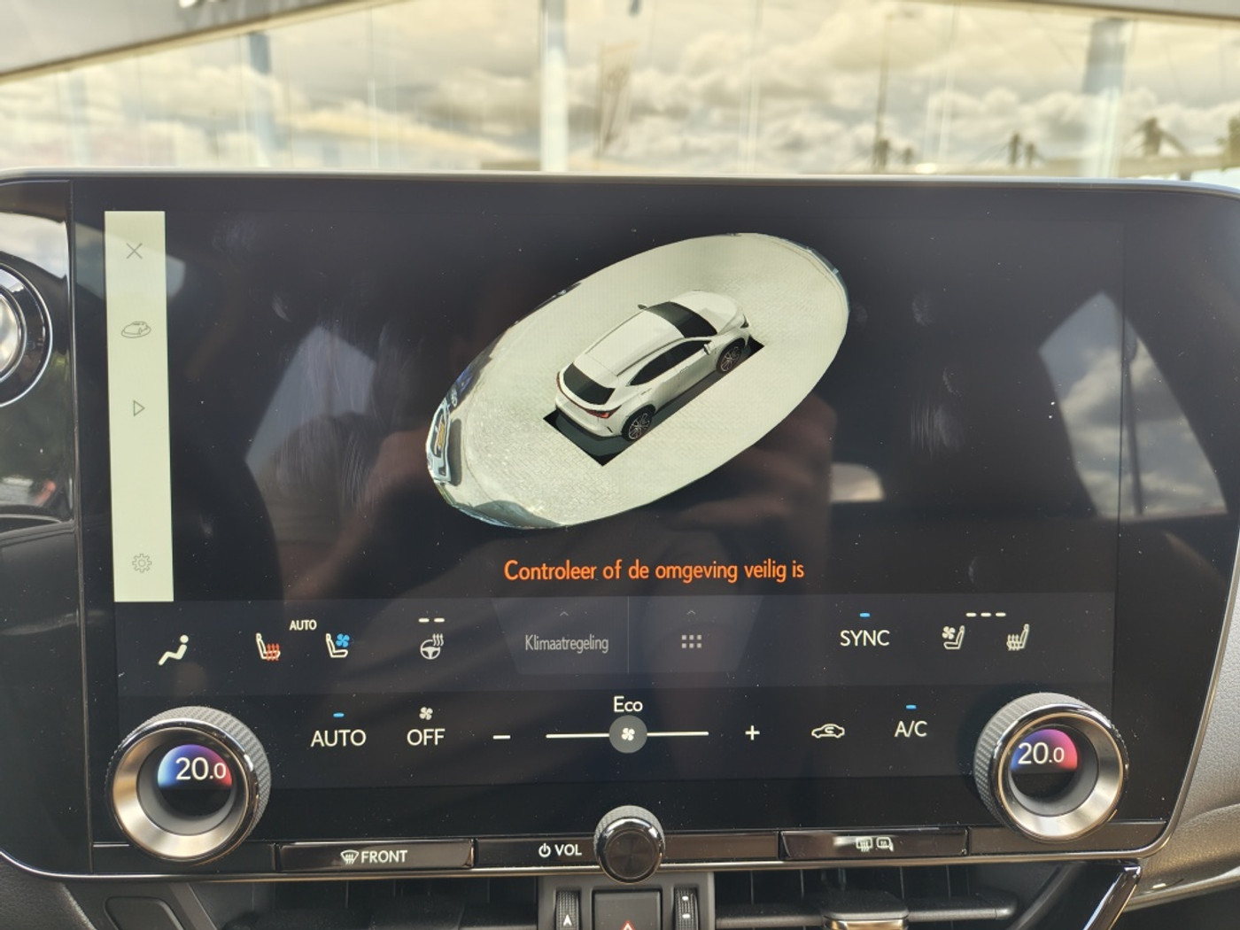 Foto van Lexus Lexus Nx450h+