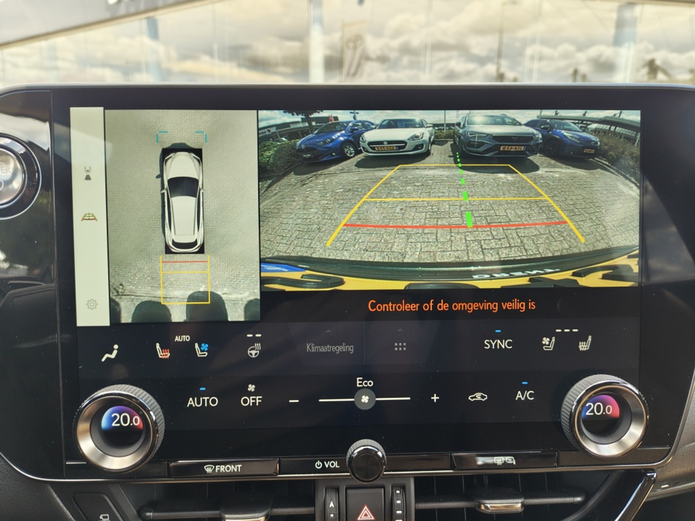 Foto van Lexus Lexus Nx450h+