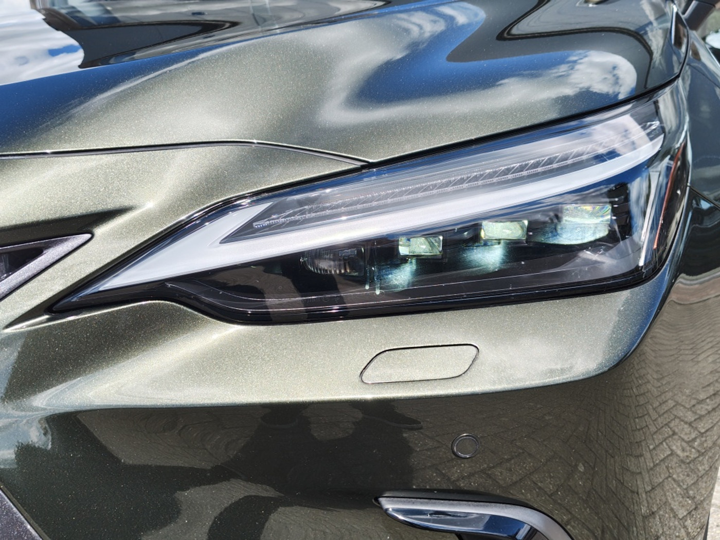 Foto van Lexus Lexus Nx450h+