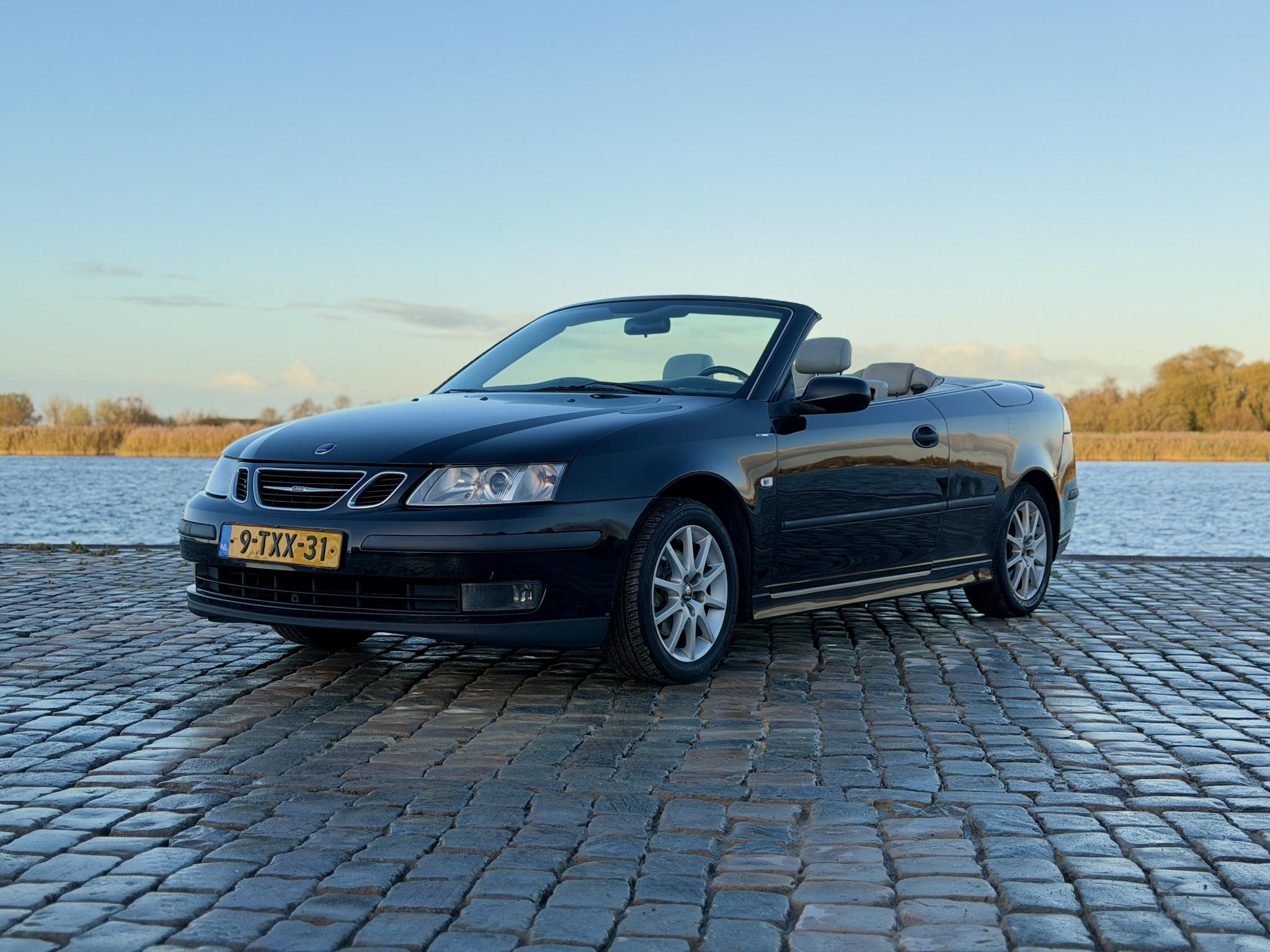 Saab Saab 9-3 1.8t Vector|Beige Leer|150PK|LM 16" 2005 - voorkant