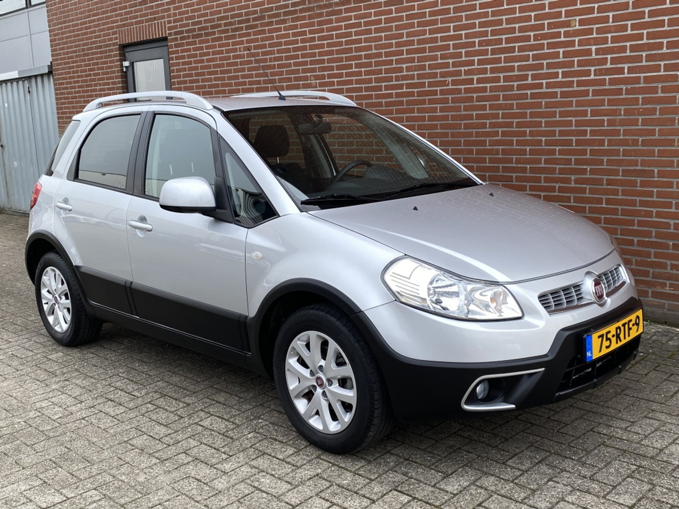 Foto van Fiat Fiat Sedici