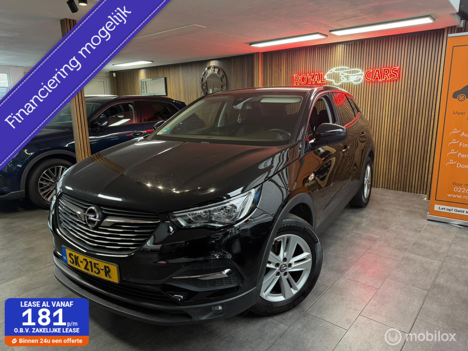 Opel Grandland X 1.2 Turbo Innovation/ New Db riem / Navigatie 2018 - voorkant