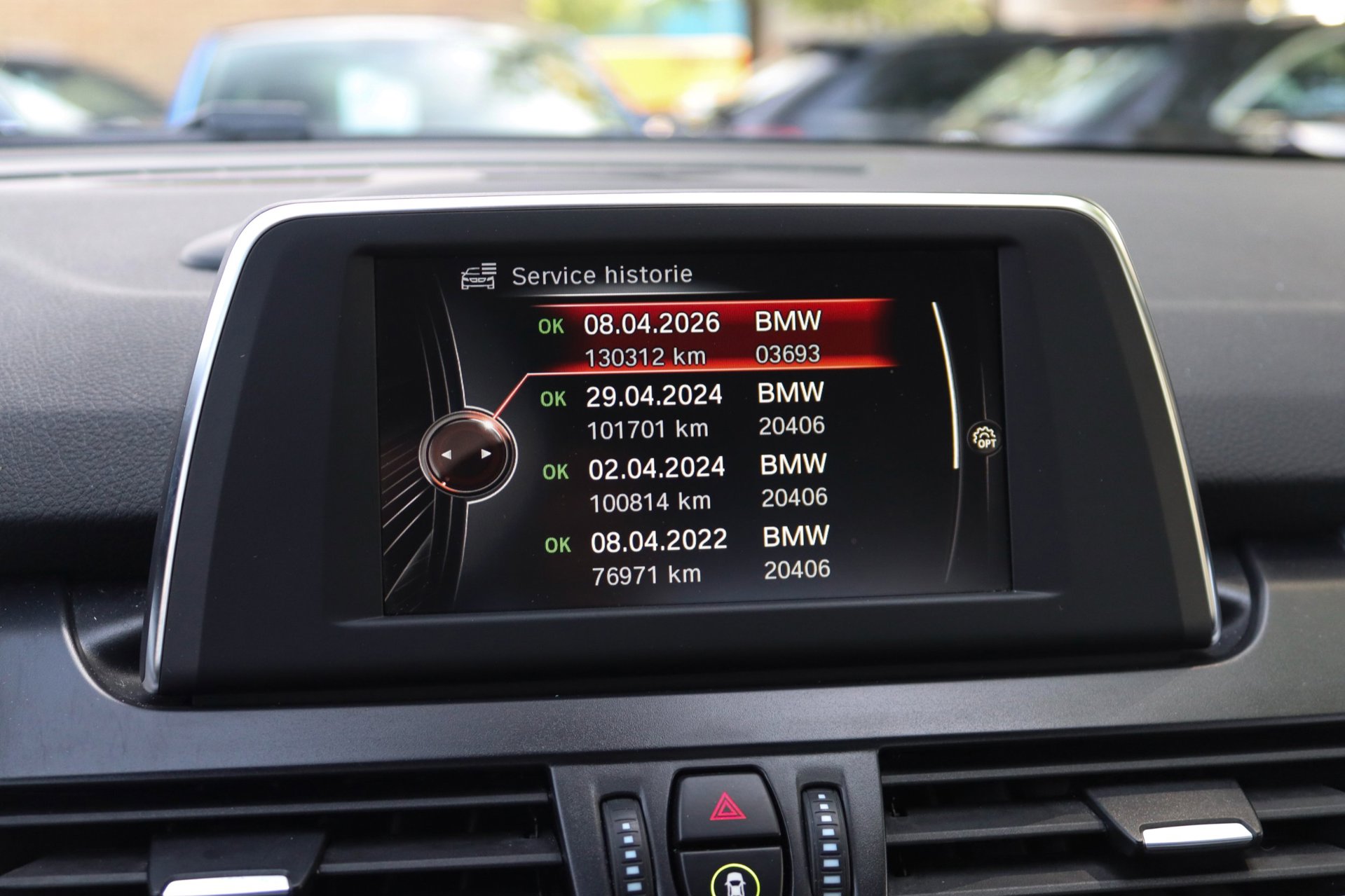 Foto van BMW 218i Active Tourer