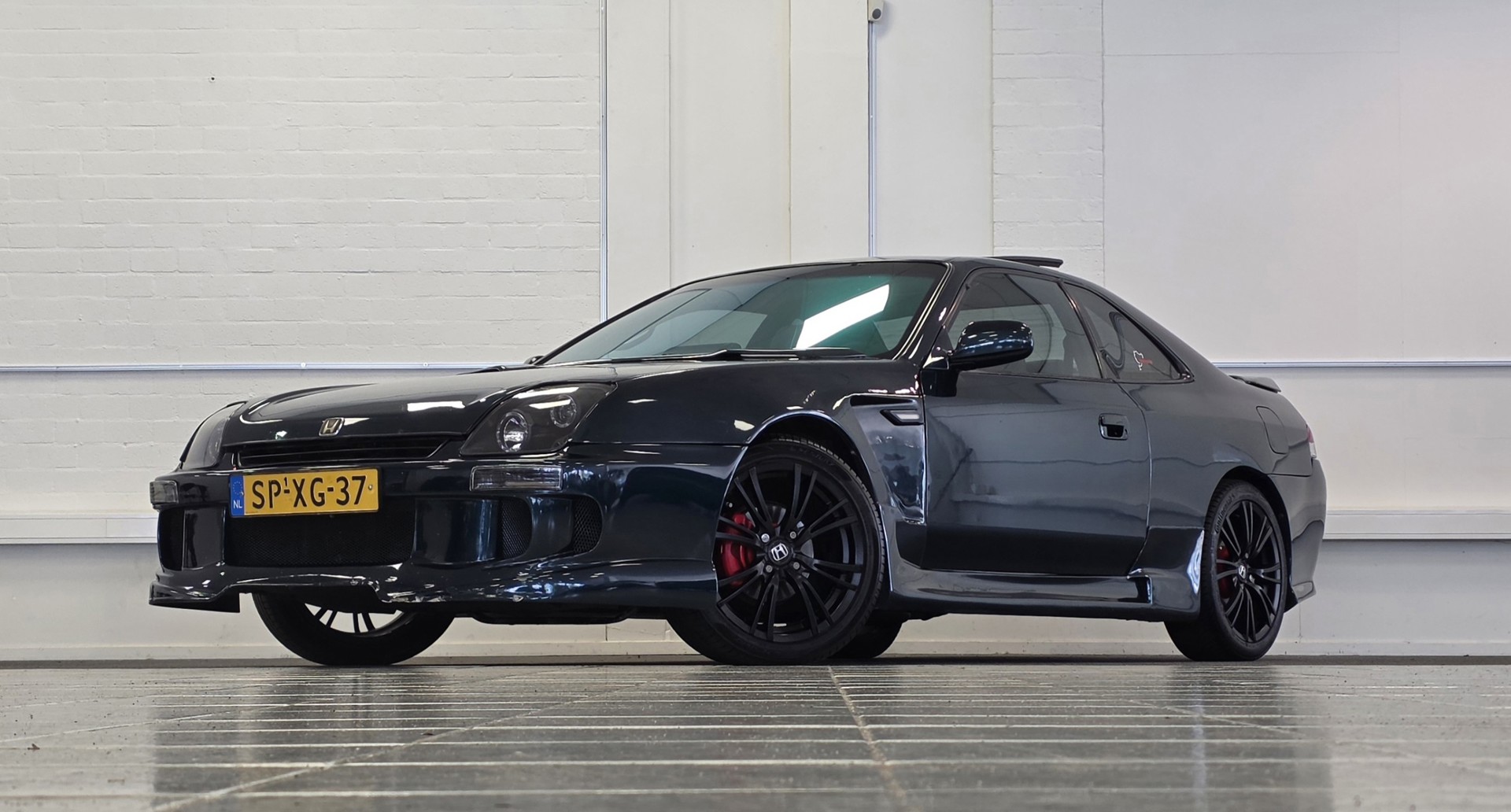 Honda Prelude 2.0i 16V Type R uitgevoerd Led Xenon Camera Android 1998 - voorkant