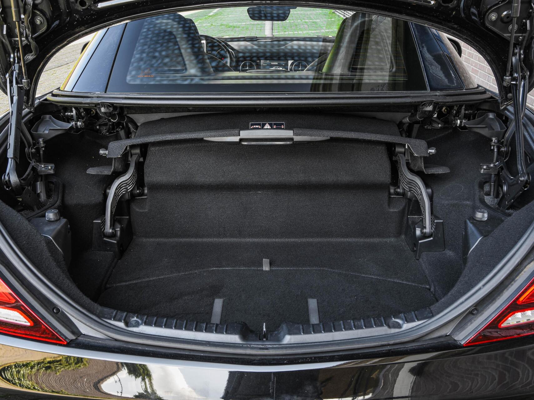 Foto van Mercedes-Benz SLC