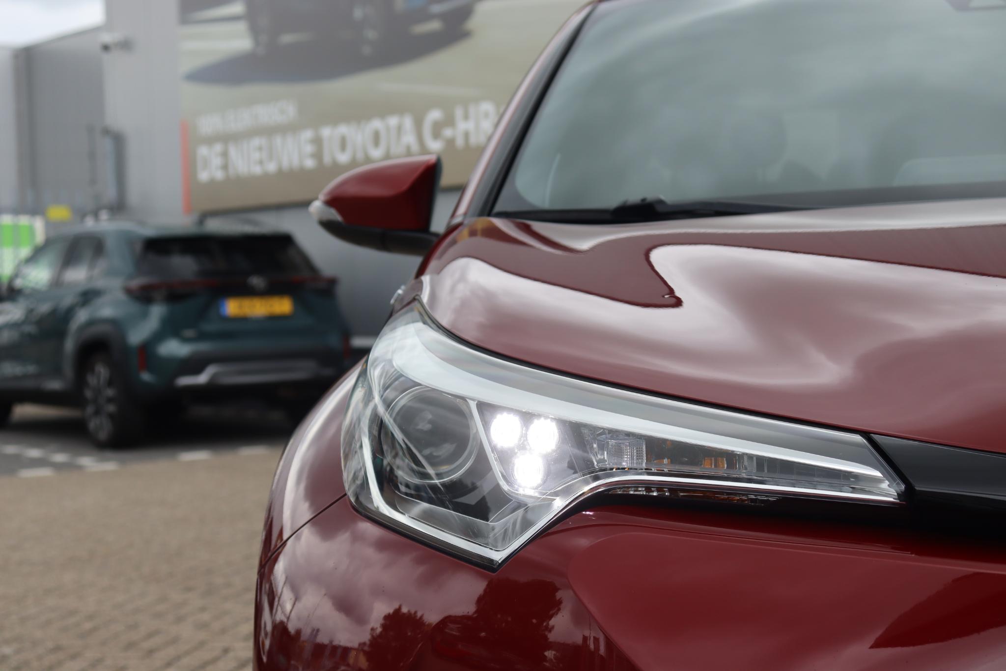 Foto van Toyota Toyota C-hr