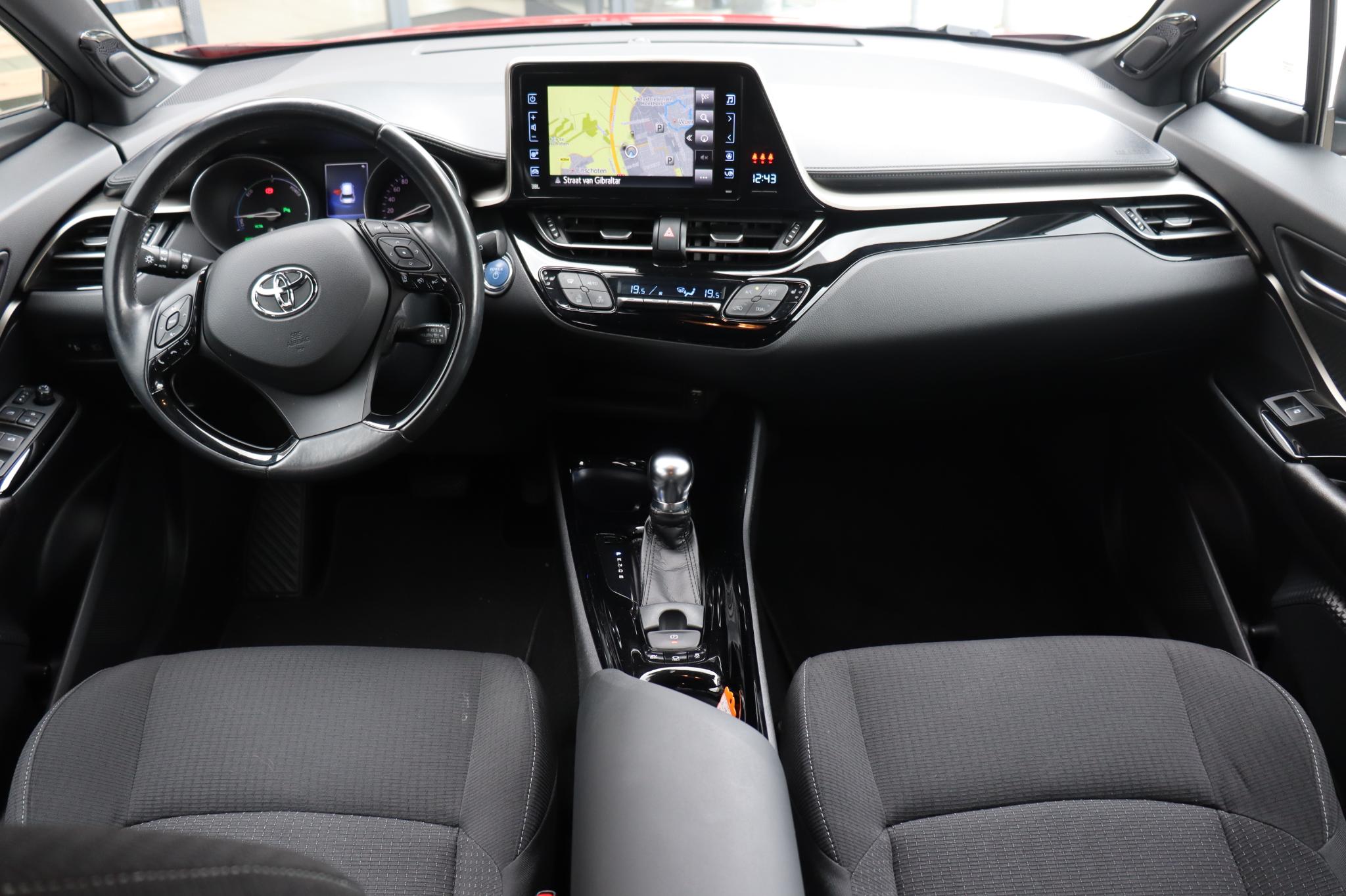 Foto van Toyota Toyota C-hr