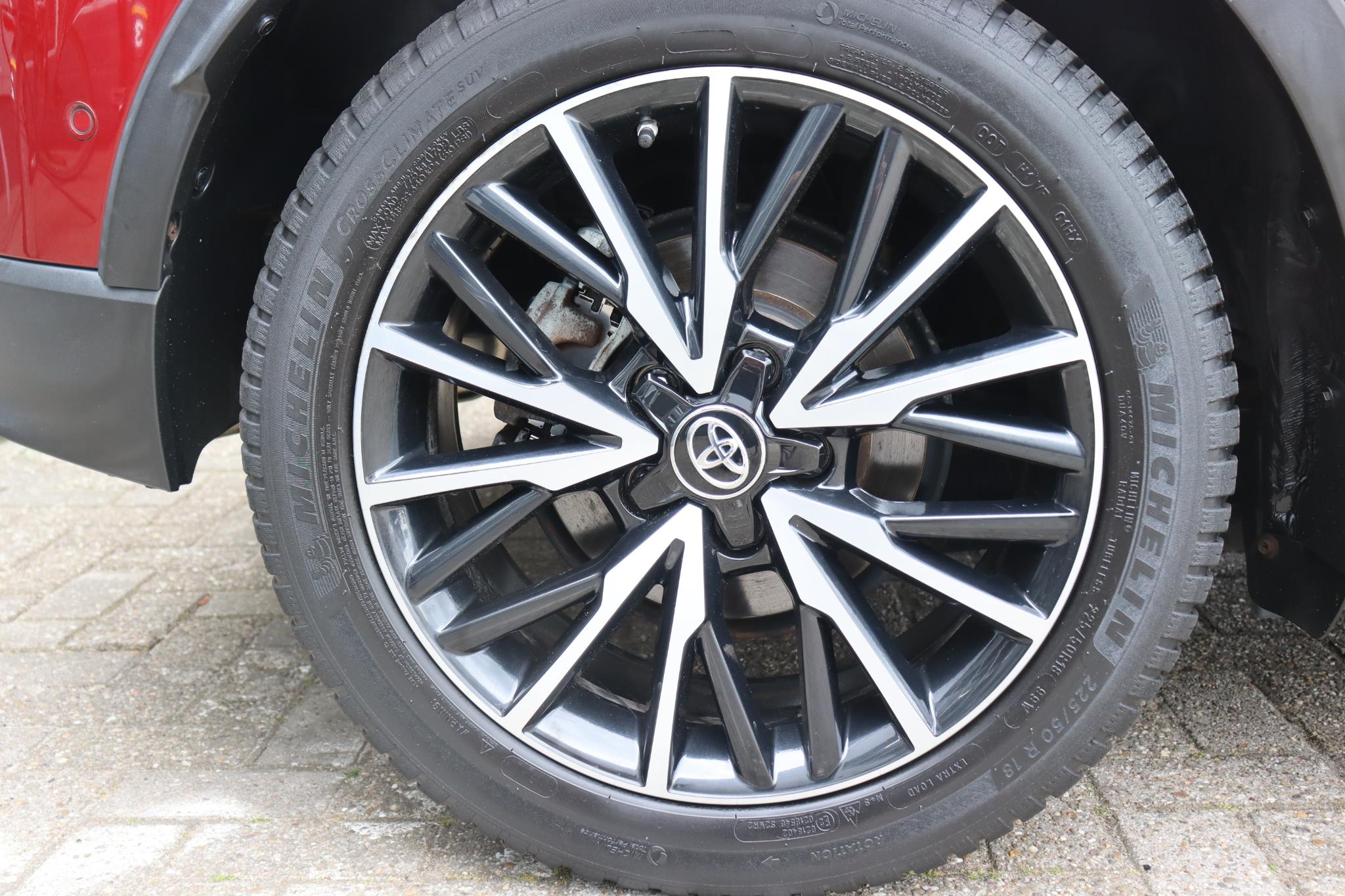 Foto van Toyota Toyota C-hr