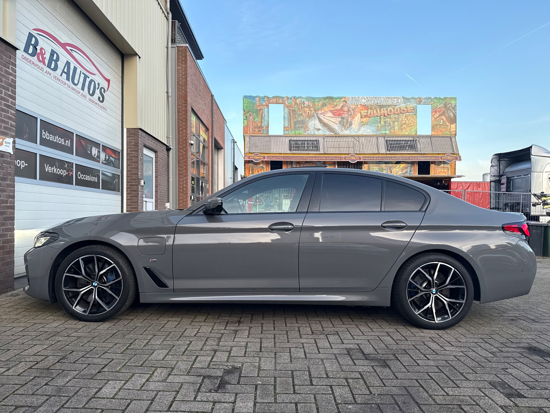 Foto van BMW 545e xDrive