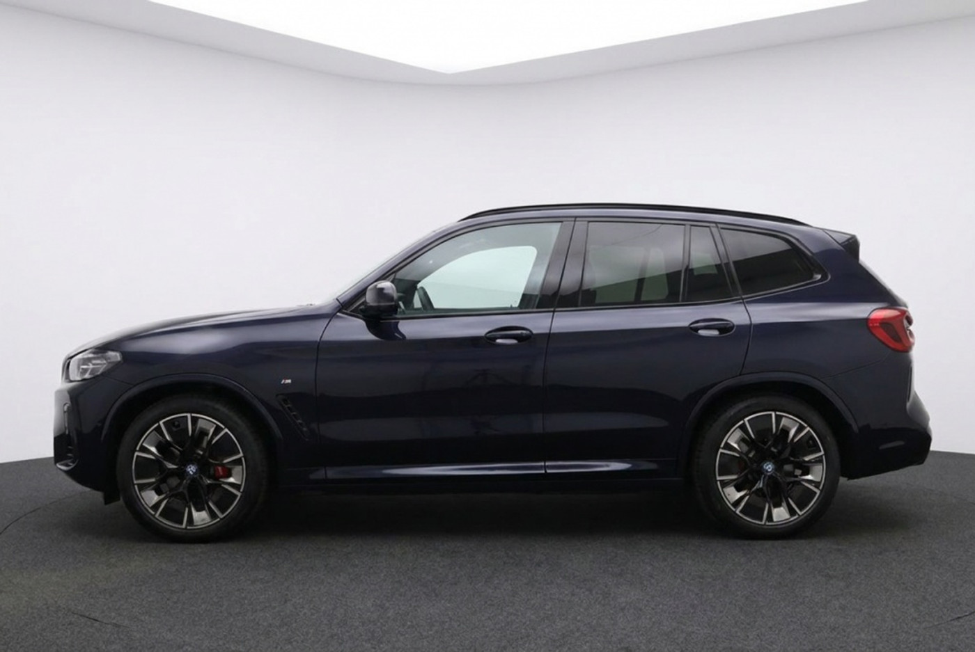 Foto van BMW Ix3