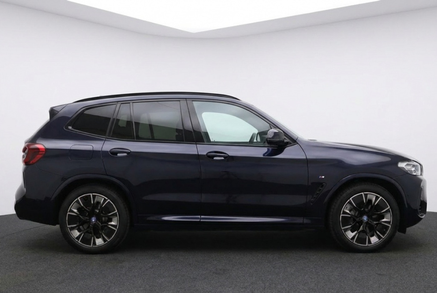 Foto van BMW Ix3