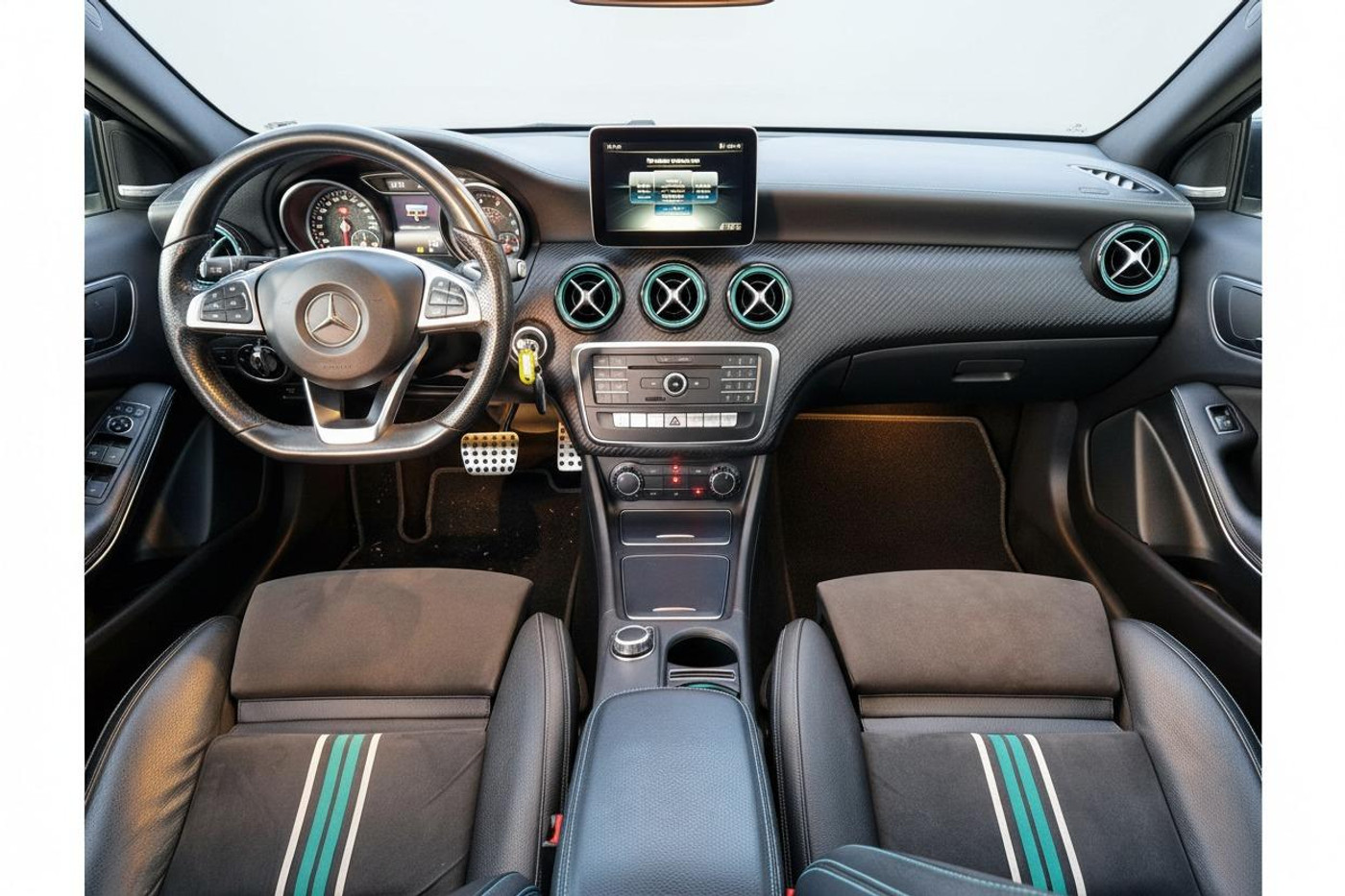 Foto van Mercedes-Benz A 220 4Matic