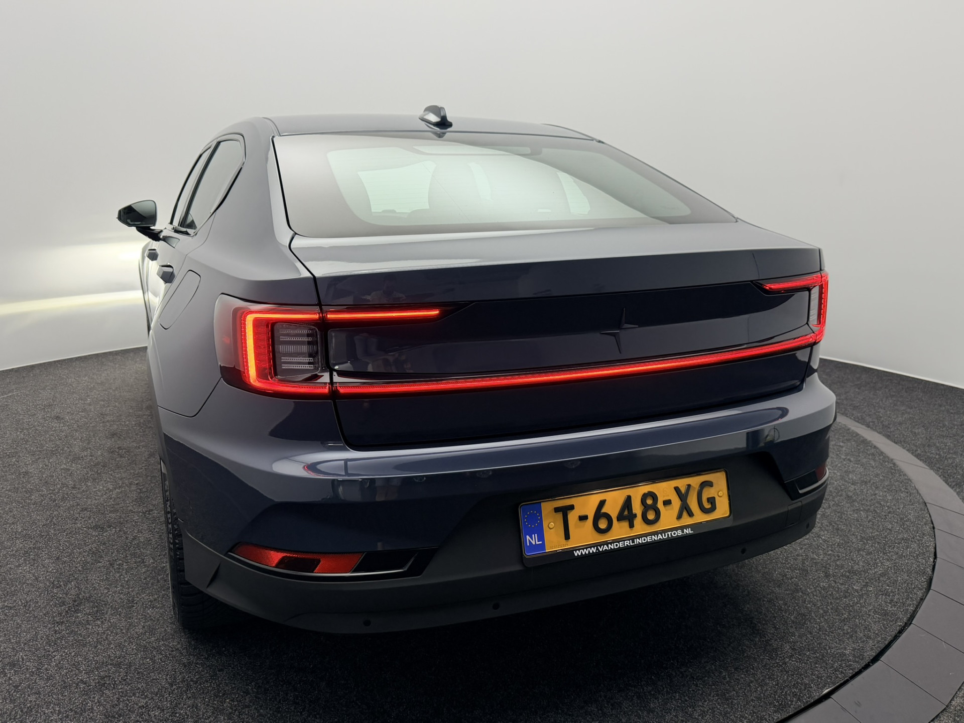 Foto van Polestar Polestar 2