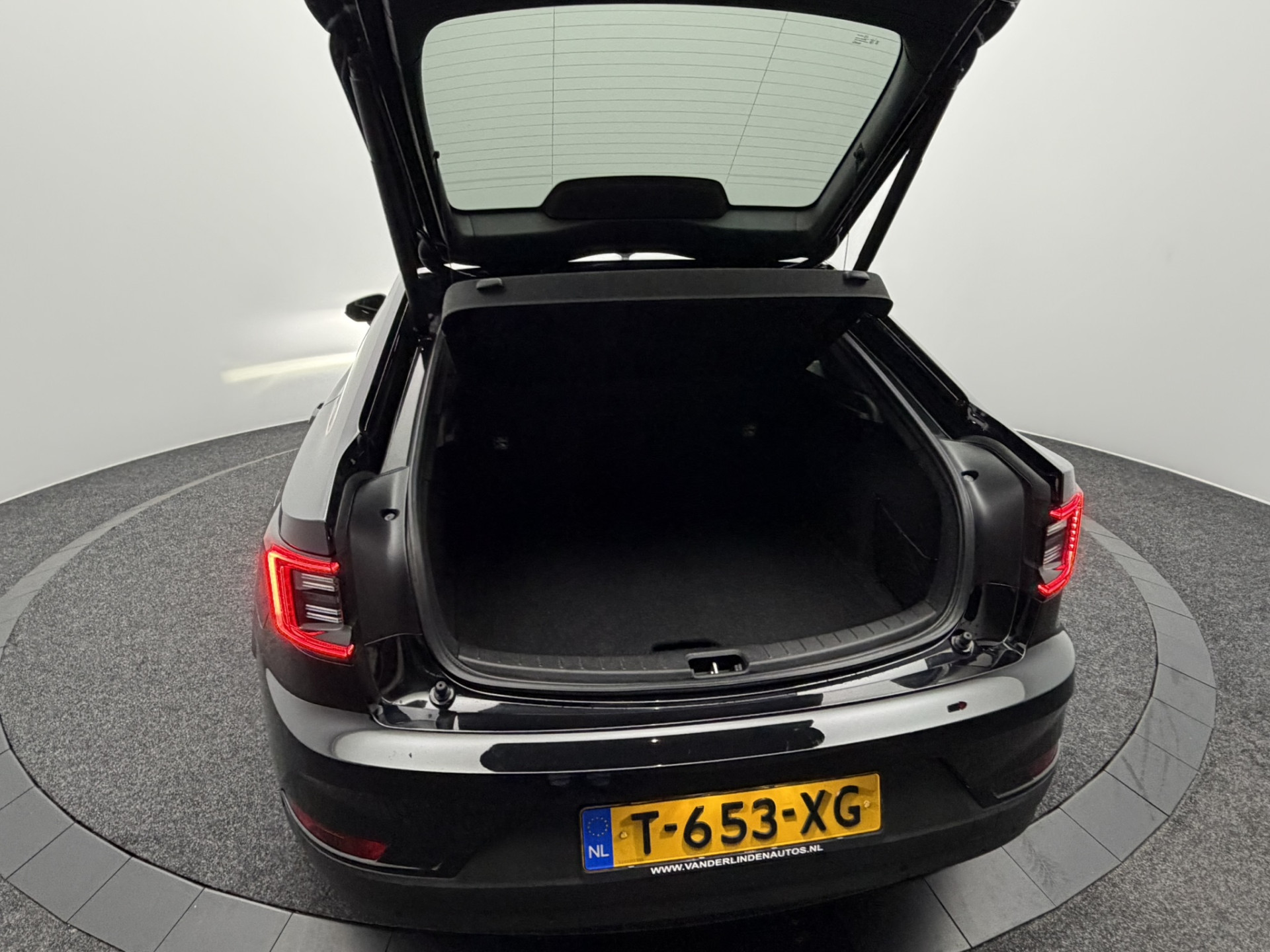 Foto van Polestar Polestar 2