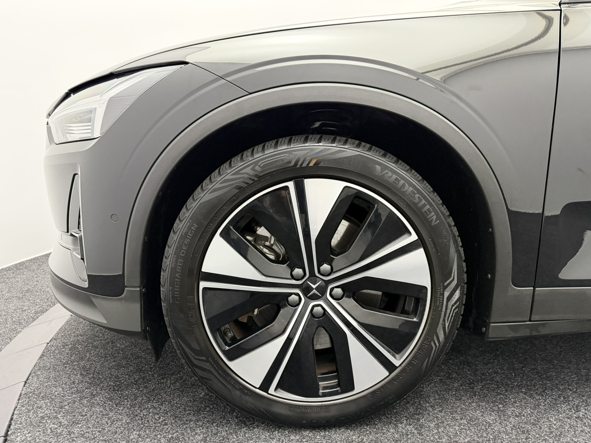 Foto van Polestar Polestar 2