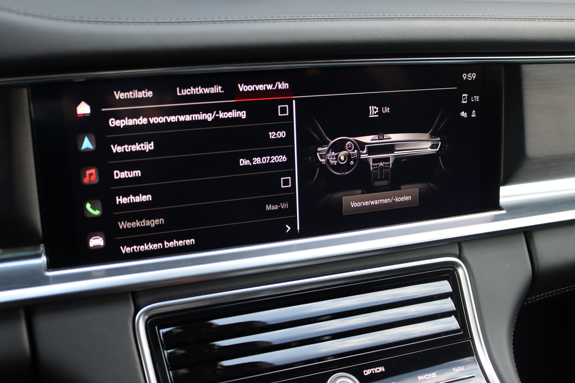 Foto van Porsche Panamera Turbo S E-hybrid