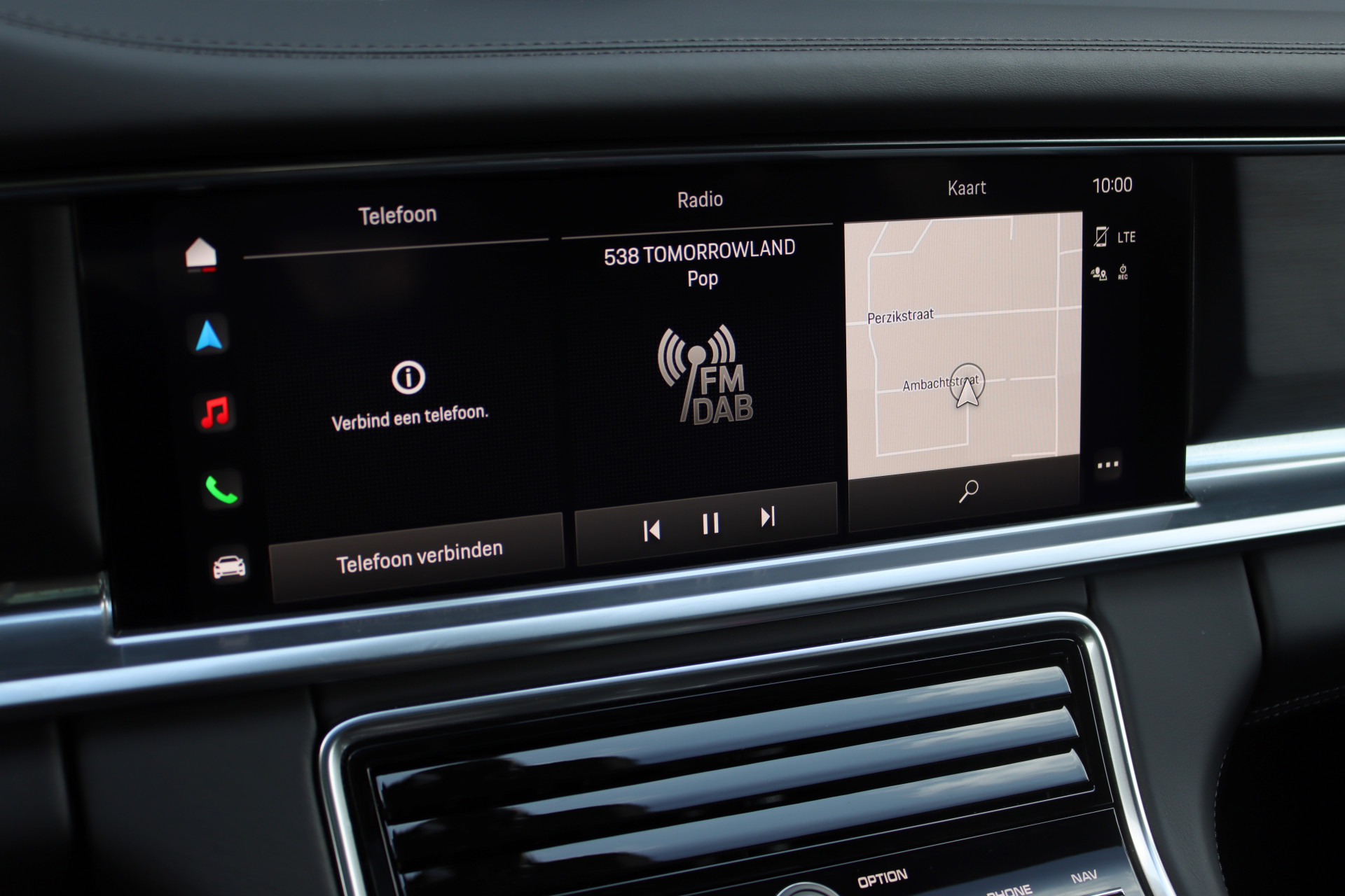 Foto van Porsche Panamera Turbo S E-hybrid