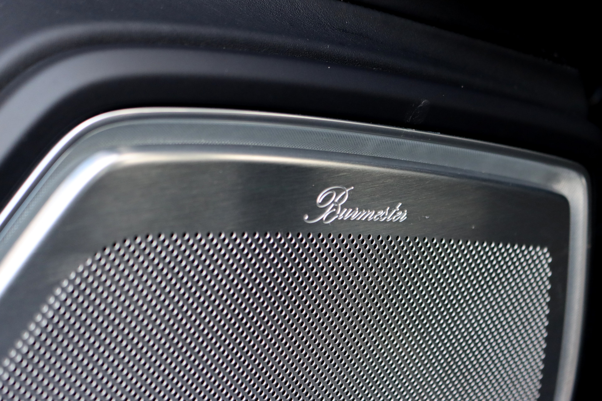 Foto van Porsche Panamera Turbo S E-hybrid