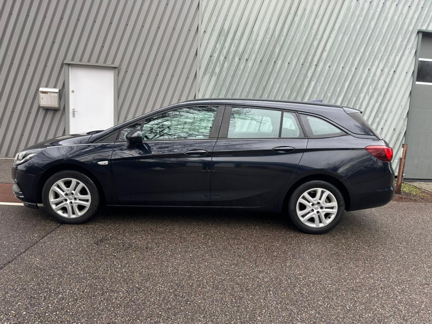 Foto van Opel Astra Sports Tourer