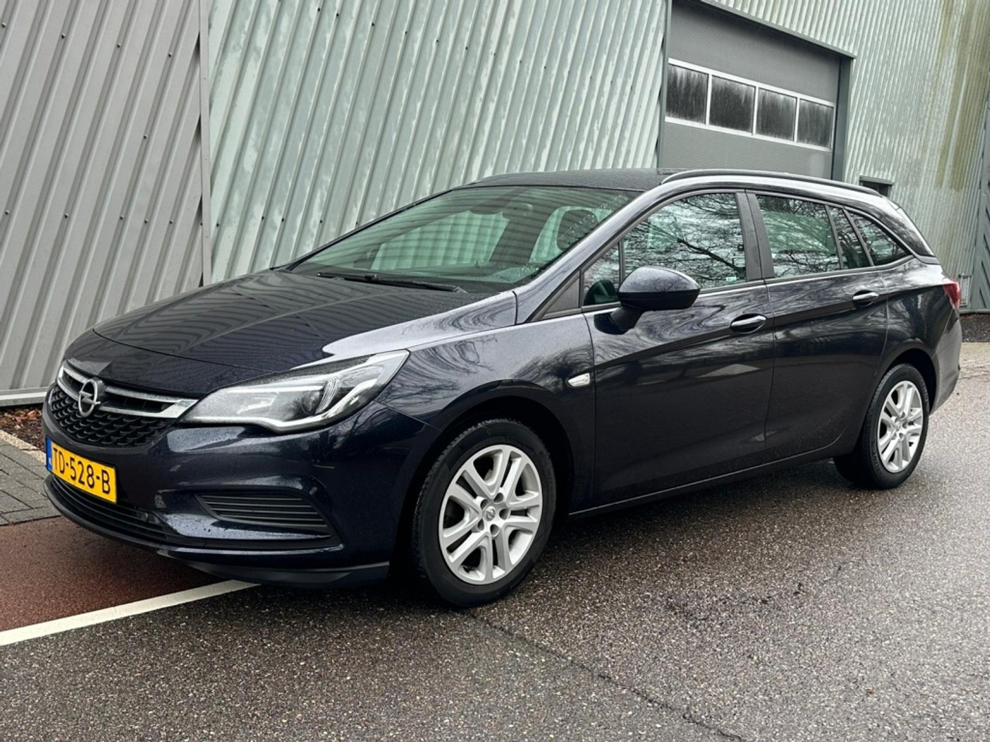 Opel Astra Sports Tourer 1.6 CDTI 110pk Online Edition 2018 - voorkant