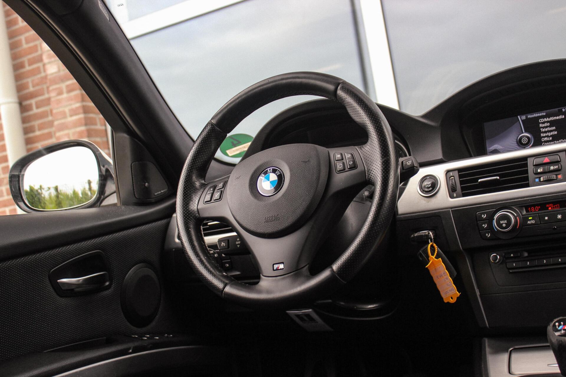 Foto van BMW 325i